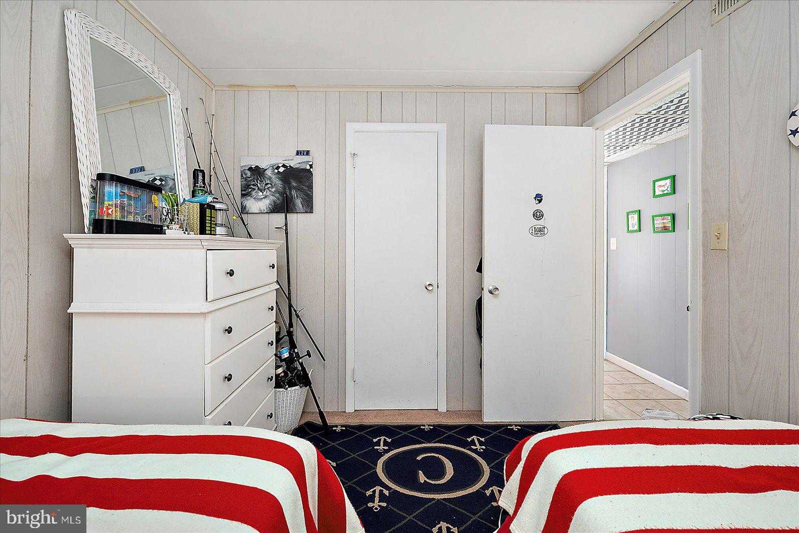 11 51st St Unit 202 photo 33