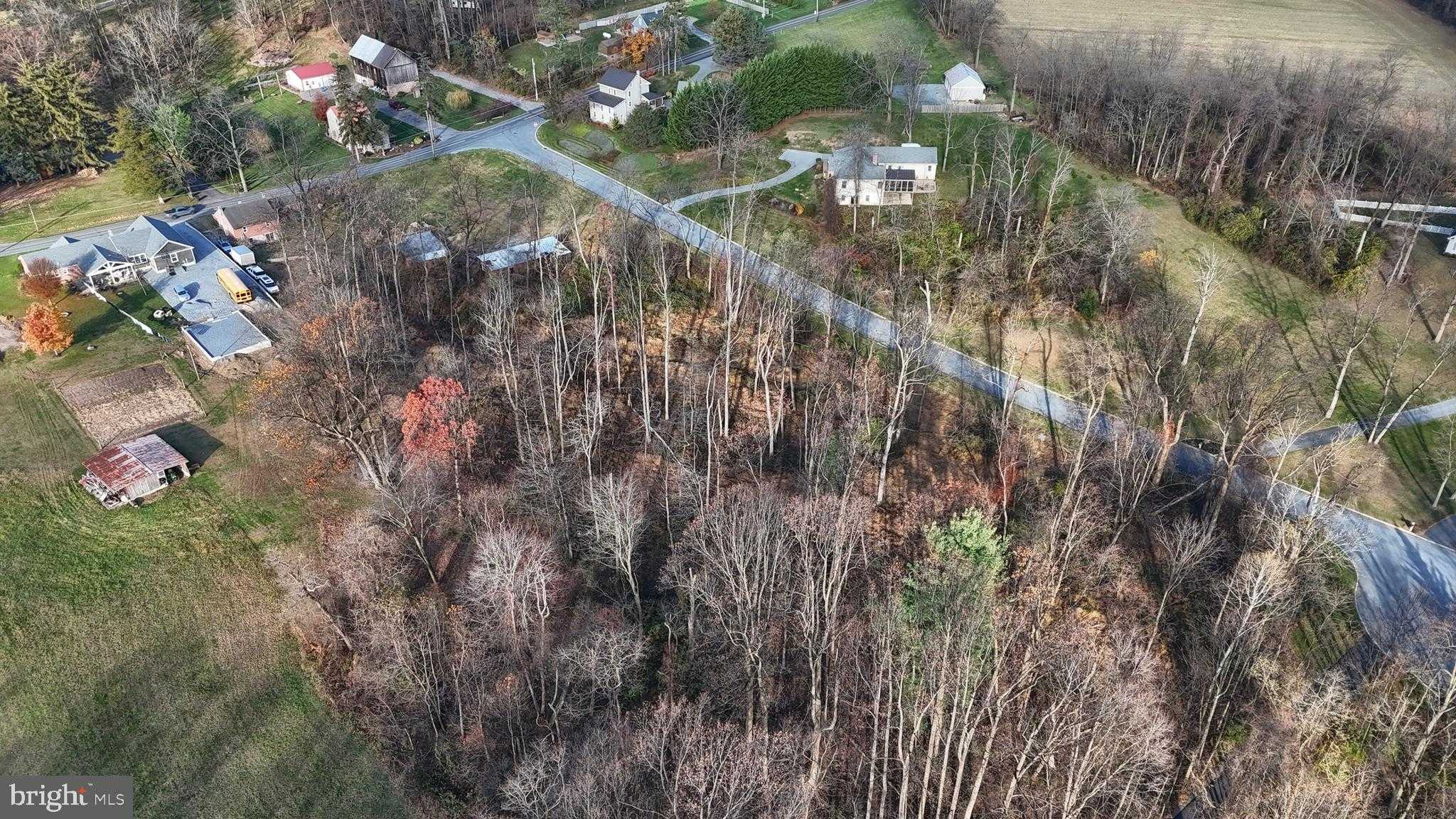 433 Sheep Hill Rd photo 2