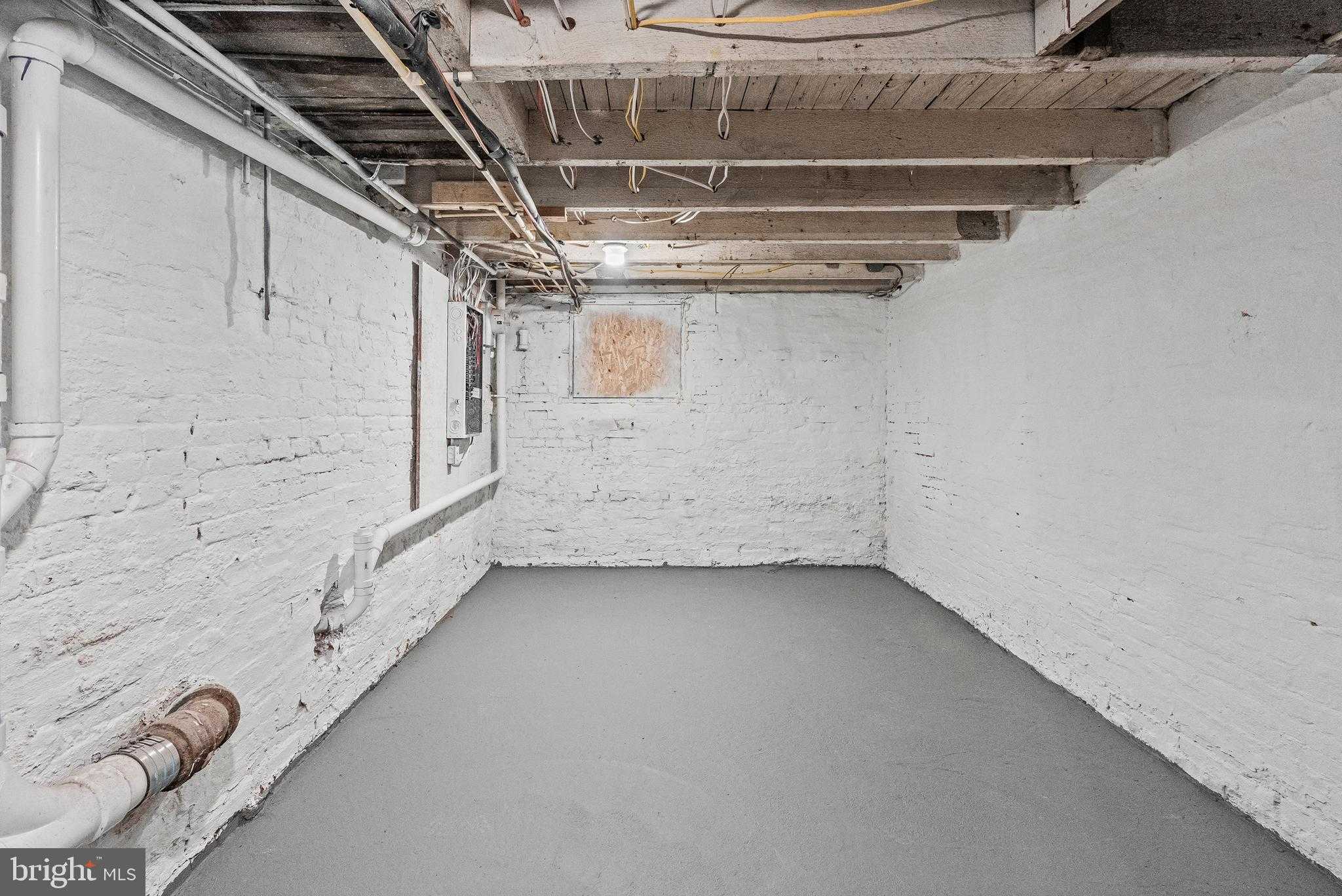 1807 E Federal St photo 26