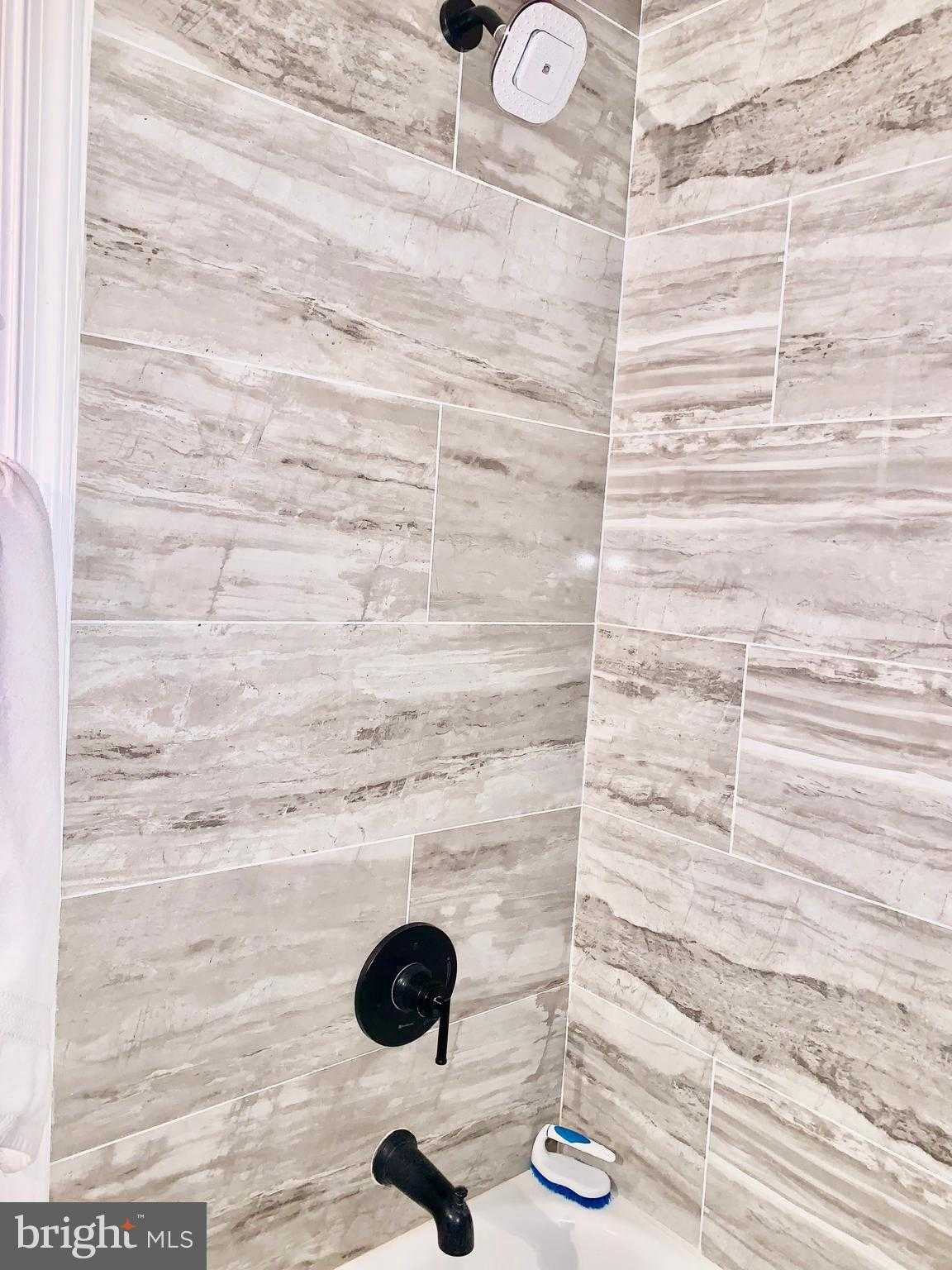 2711 Wilkens Ave photo 10