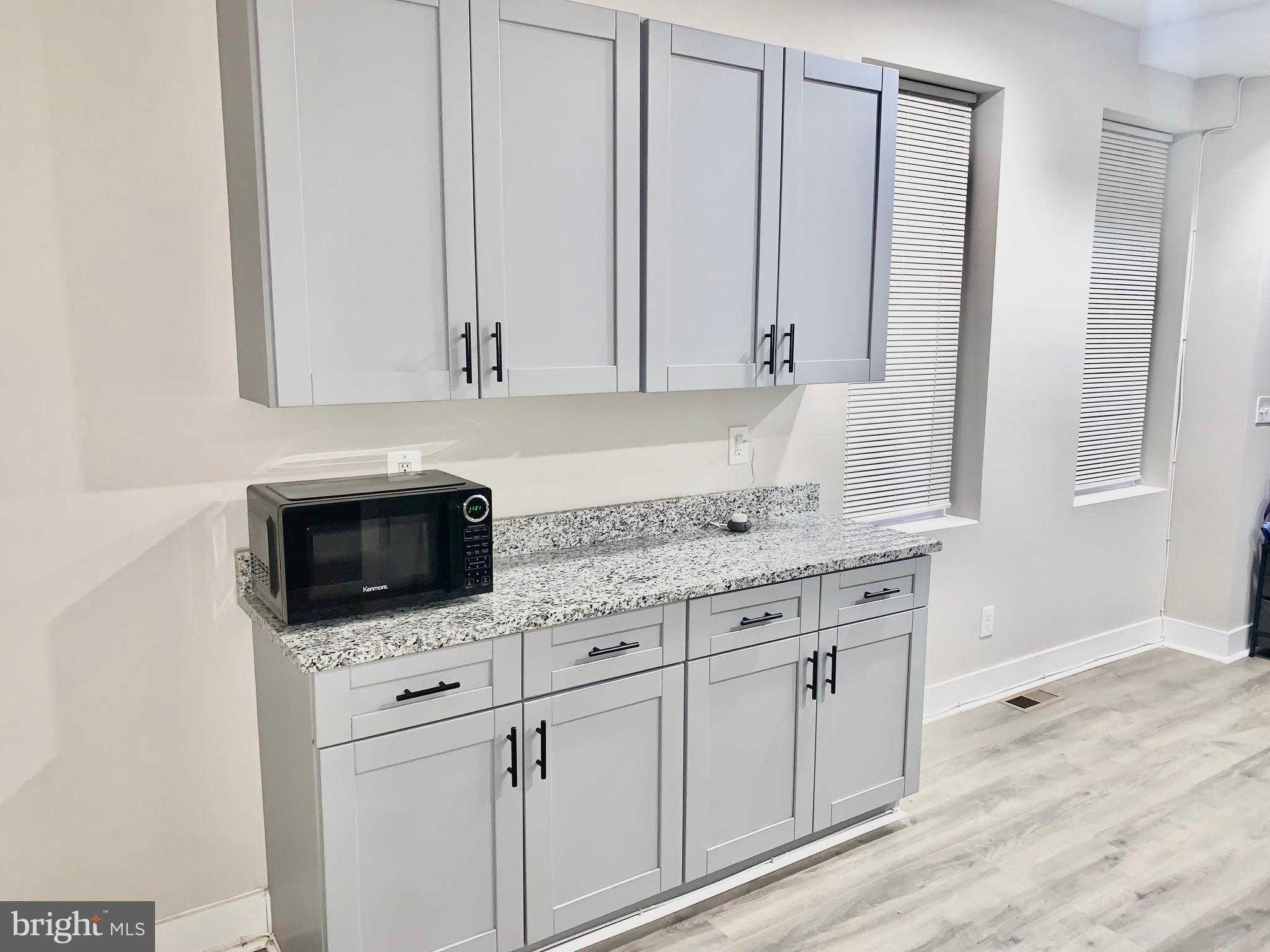 2711 Wilkens Ave photo 16