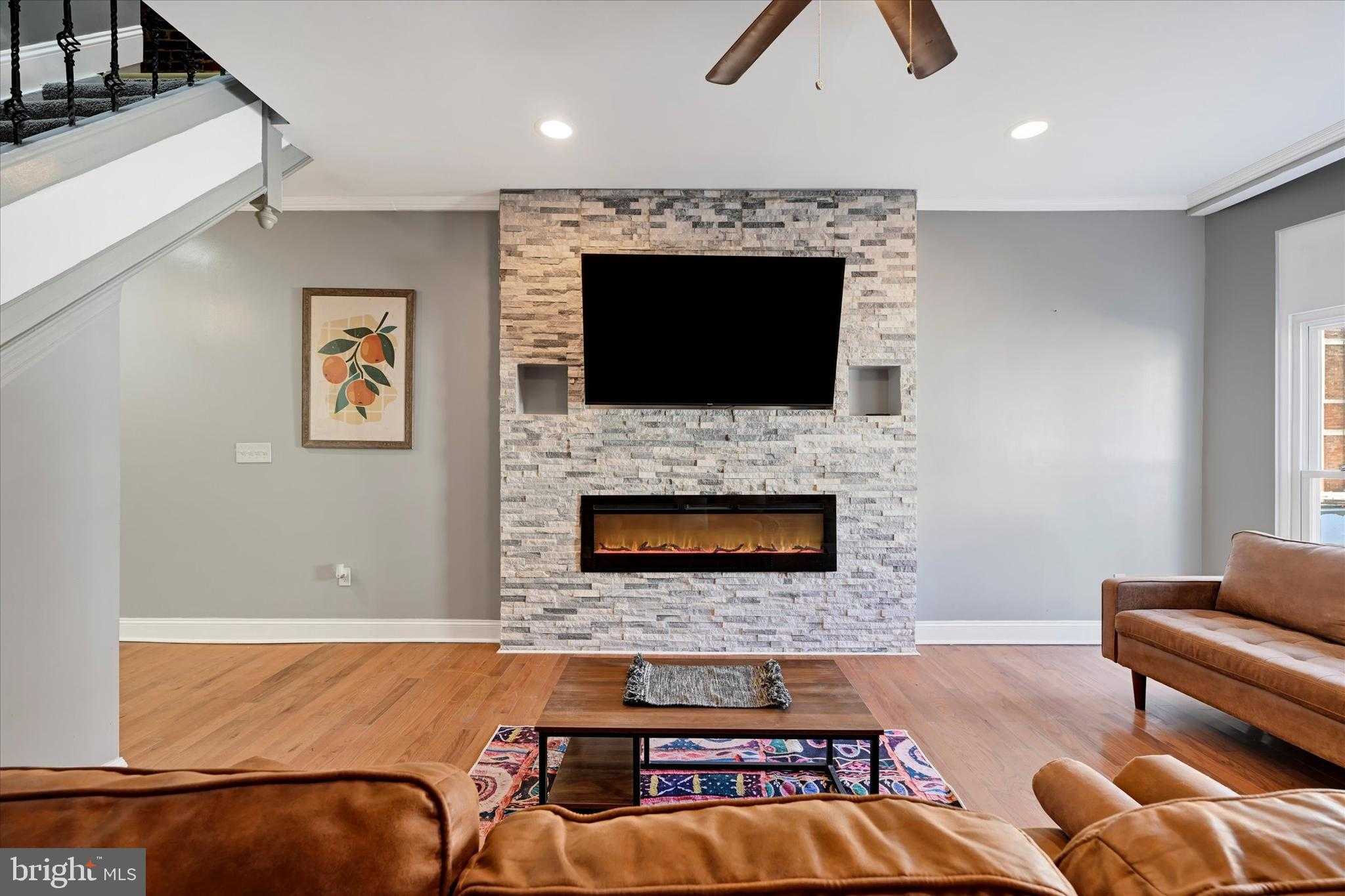 2213 Ruskin Ave photo 5