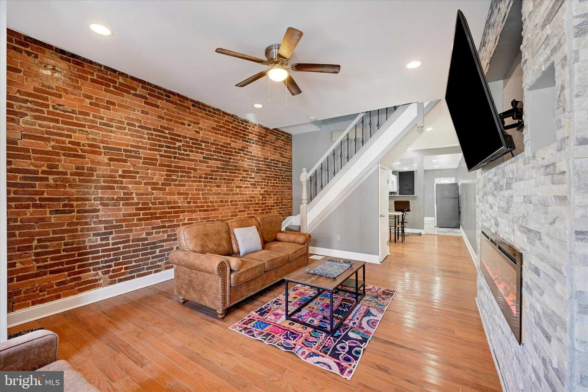 2213 Ruskin Ave photo 9