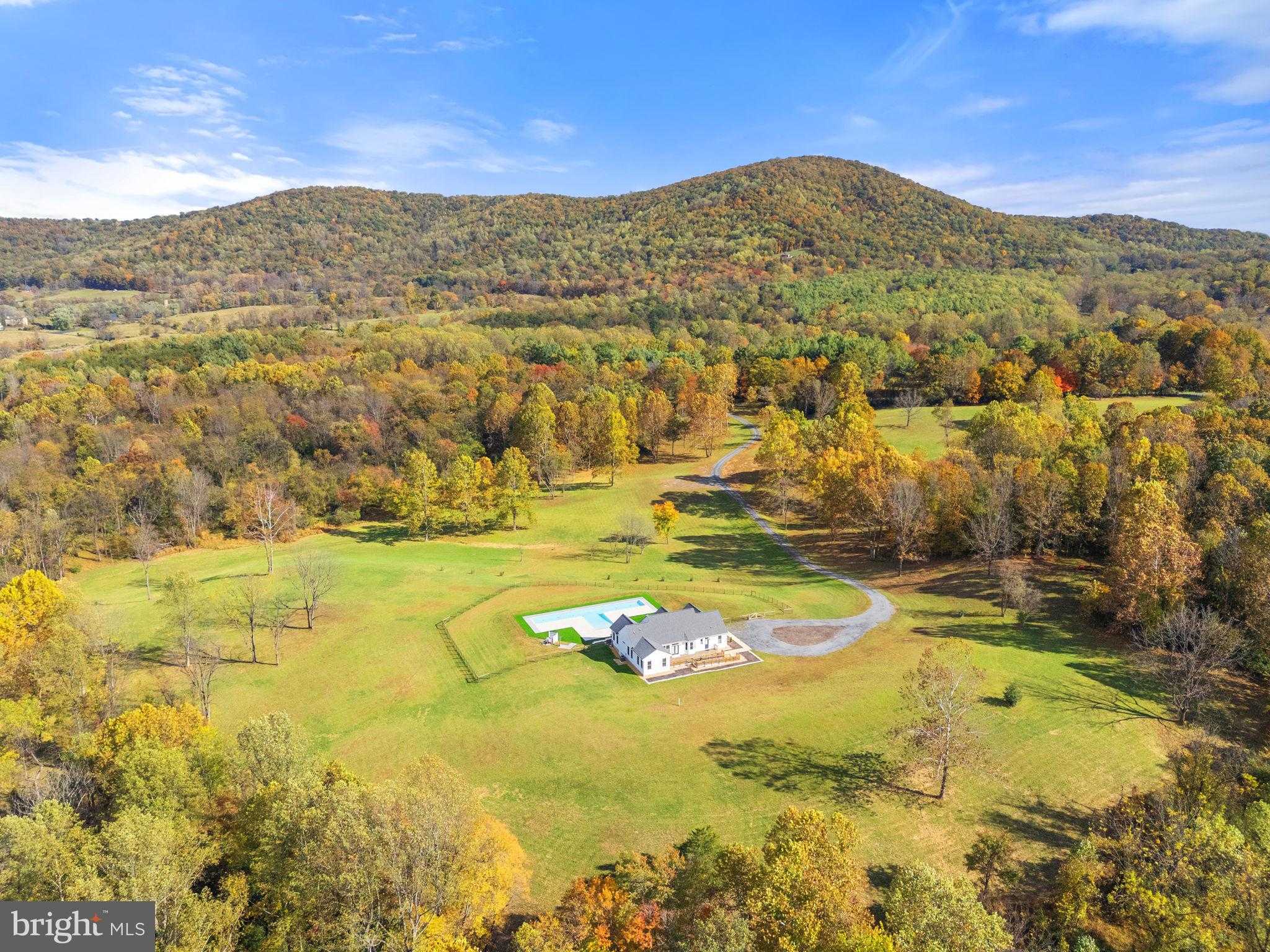 4050 Carrington Rd photo 7