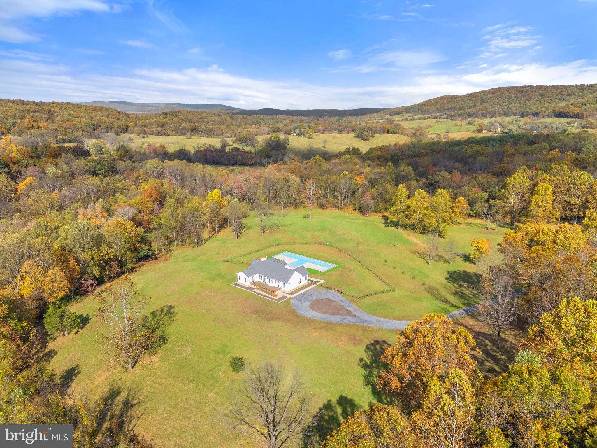 4050 Carrington Rd photo 8