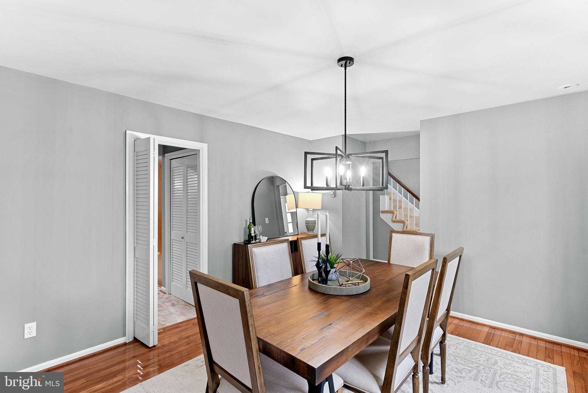 10207 Oxfordshire Rd photo 10