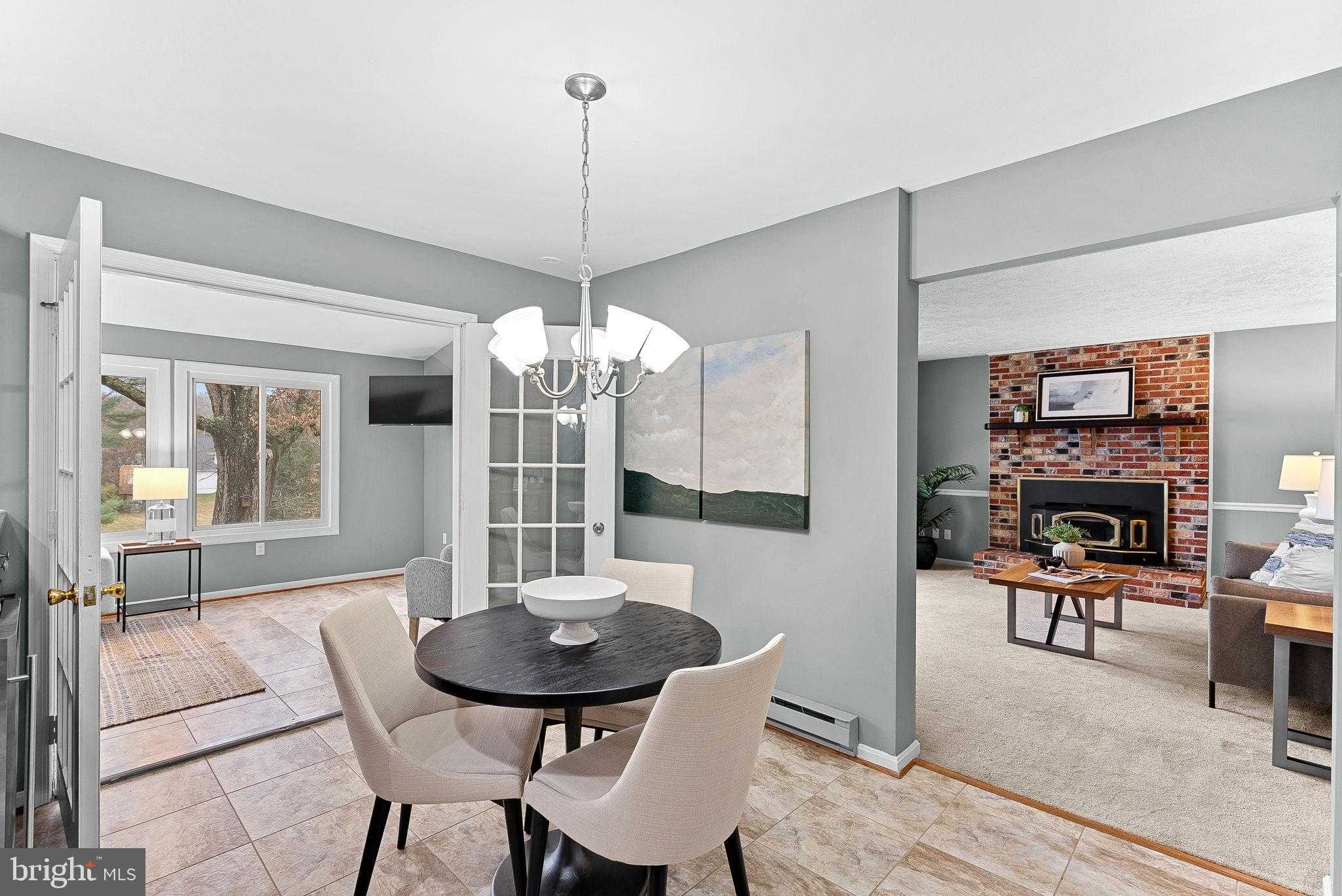 10207 Oxfordshire Rd photo 24