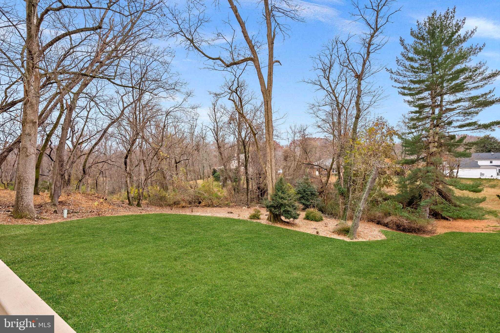 10207 Oxfordshire Rd photo 58