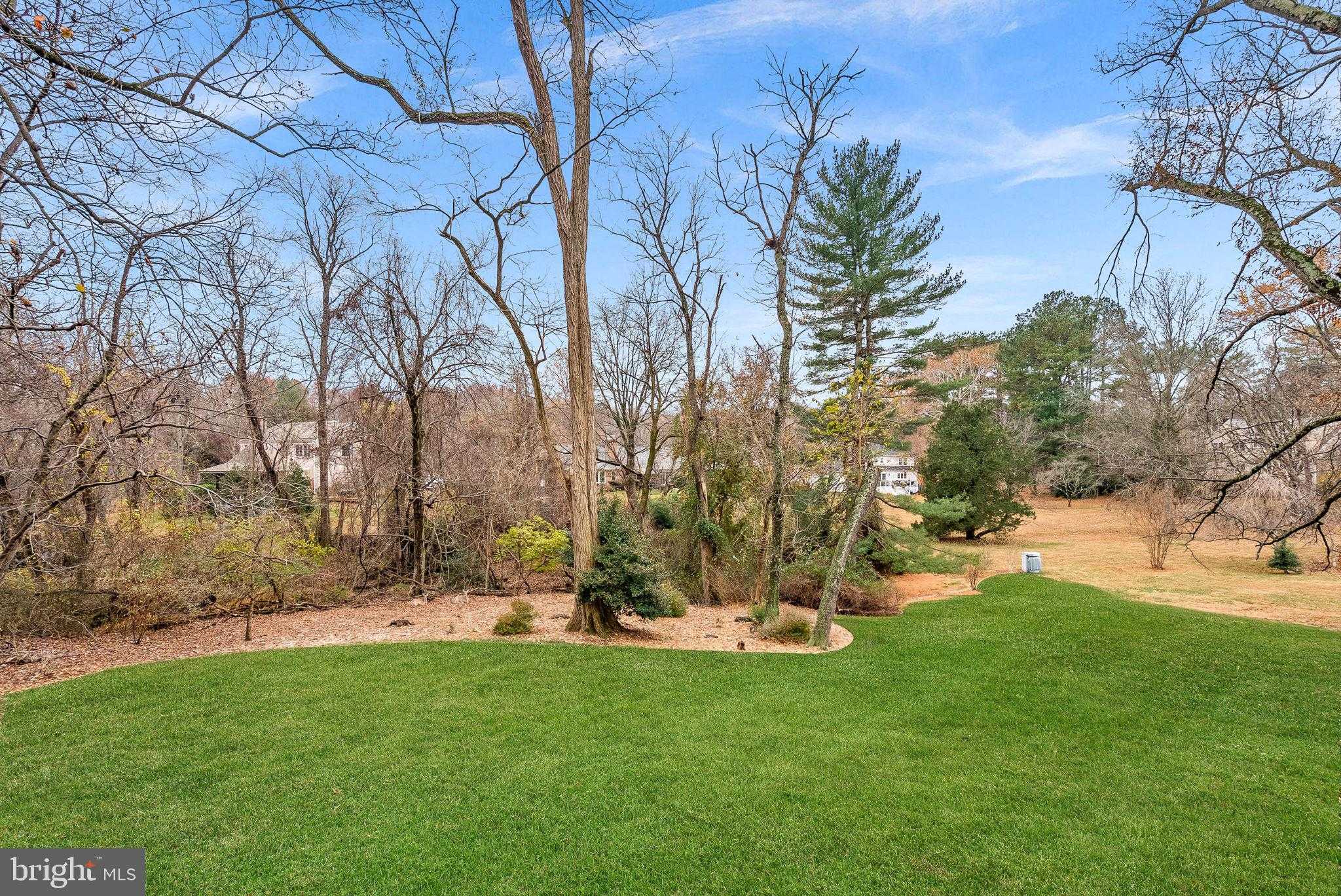 10207 Oxfordshire Rd photo 61