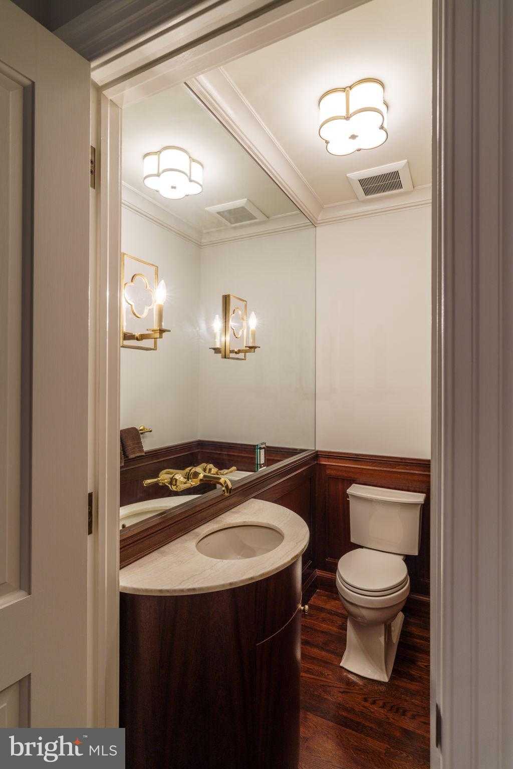 1831 Delancey Pl photo 20