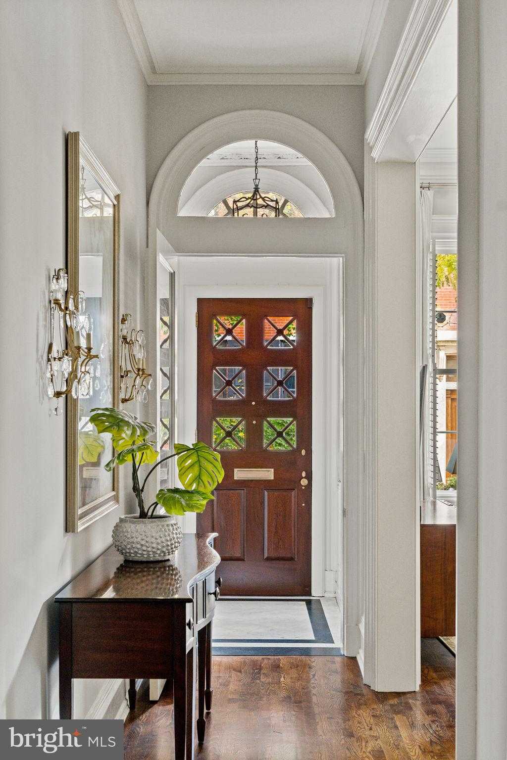 1831 Delancey Pl photo 4