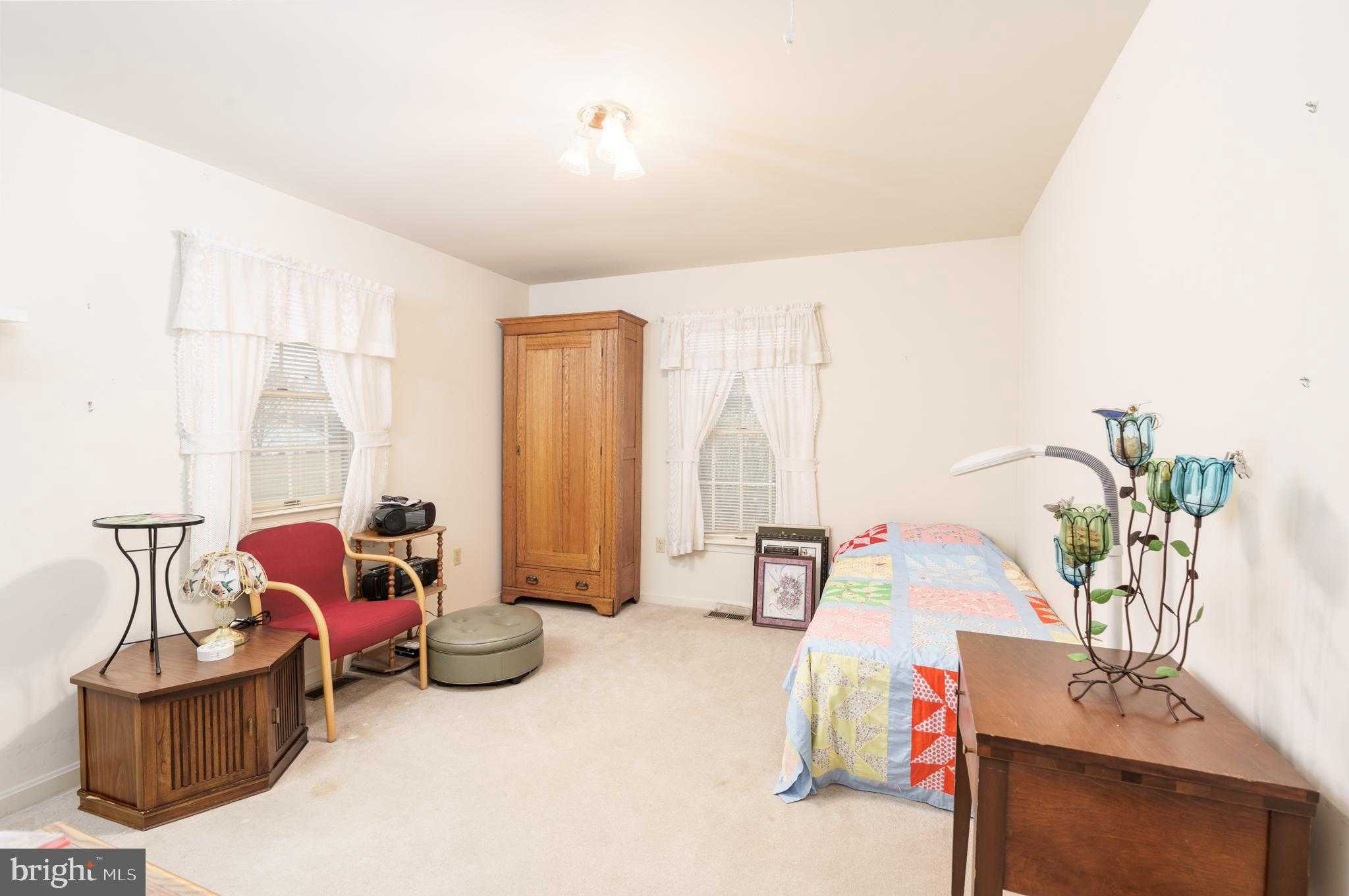 418 Epard Ln photo 18