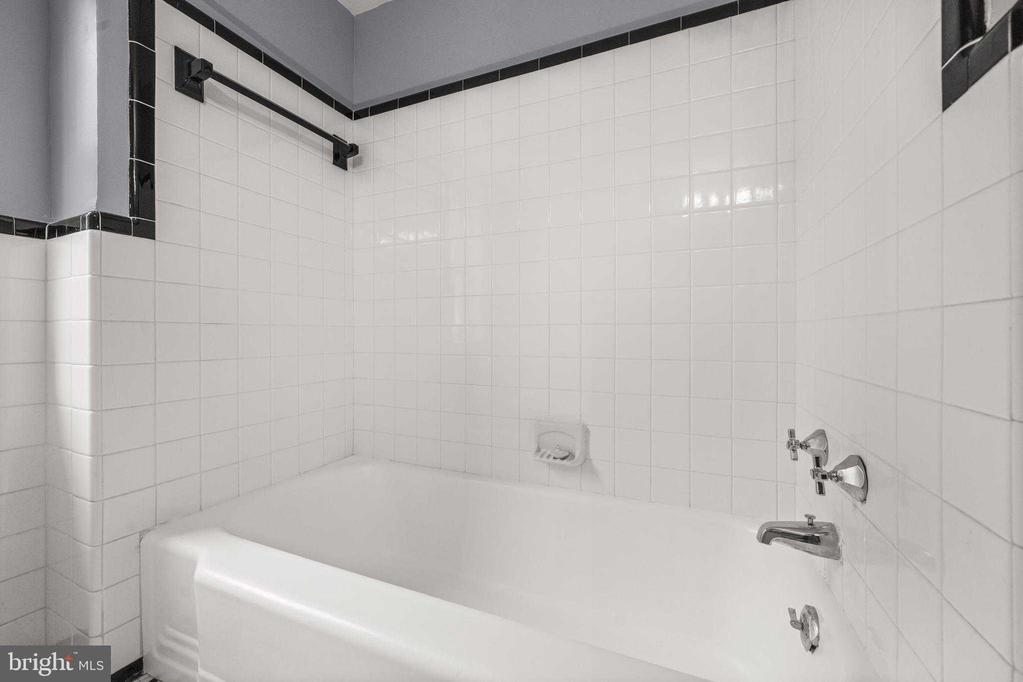 3601 Greenway Unit 101 photo 17