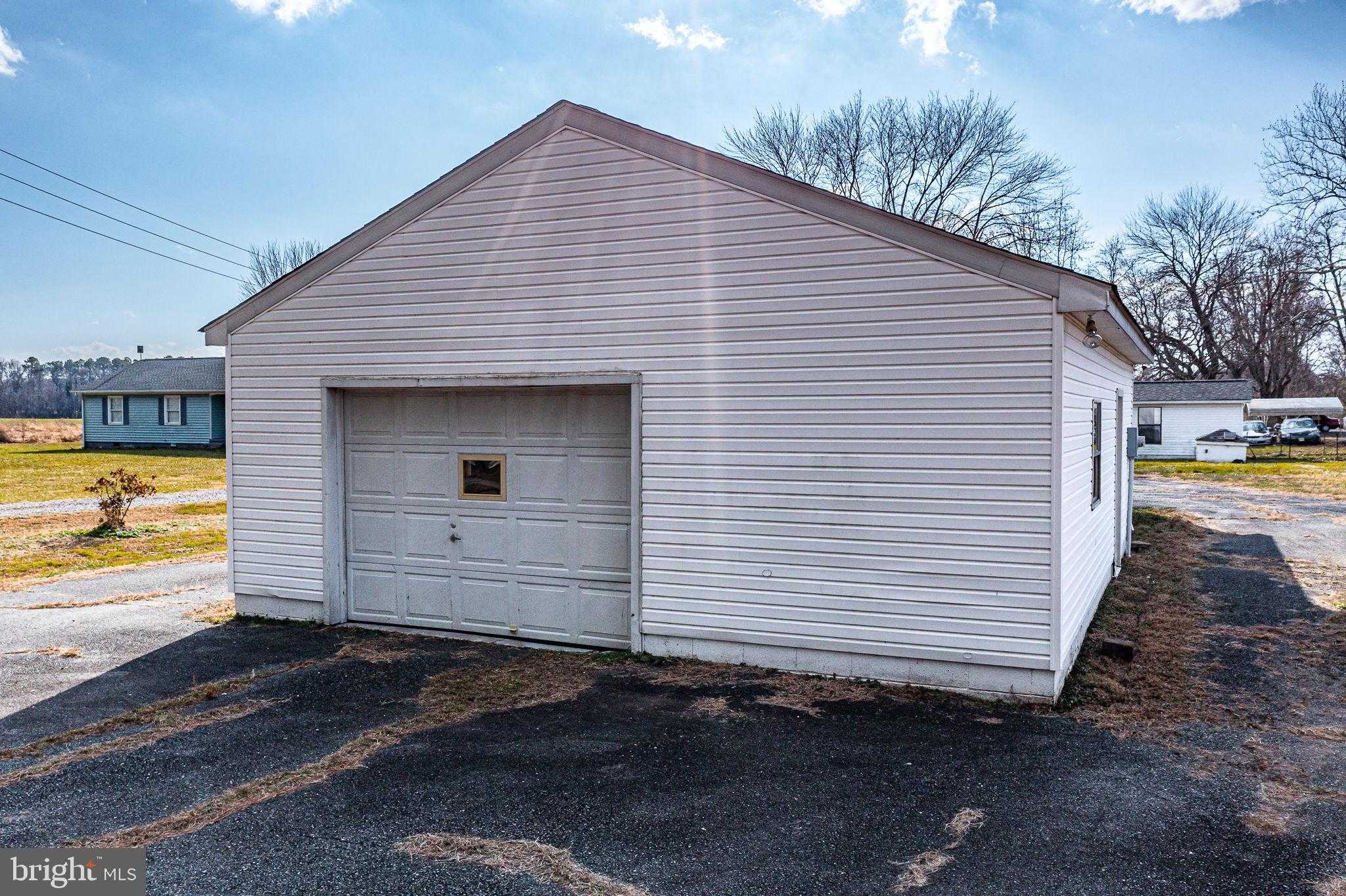 1928 Lake Rd photo 35