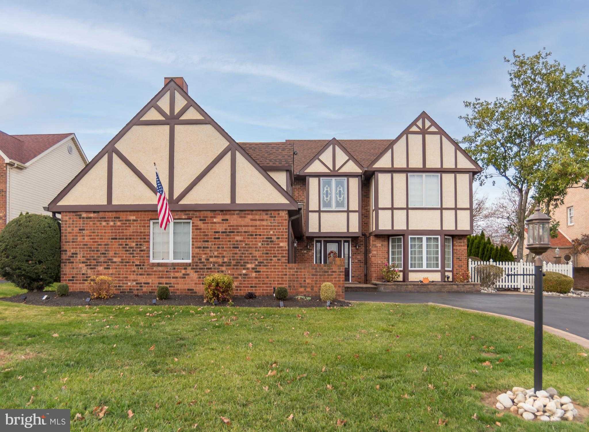 9616 Eden Hall Ln photo 3