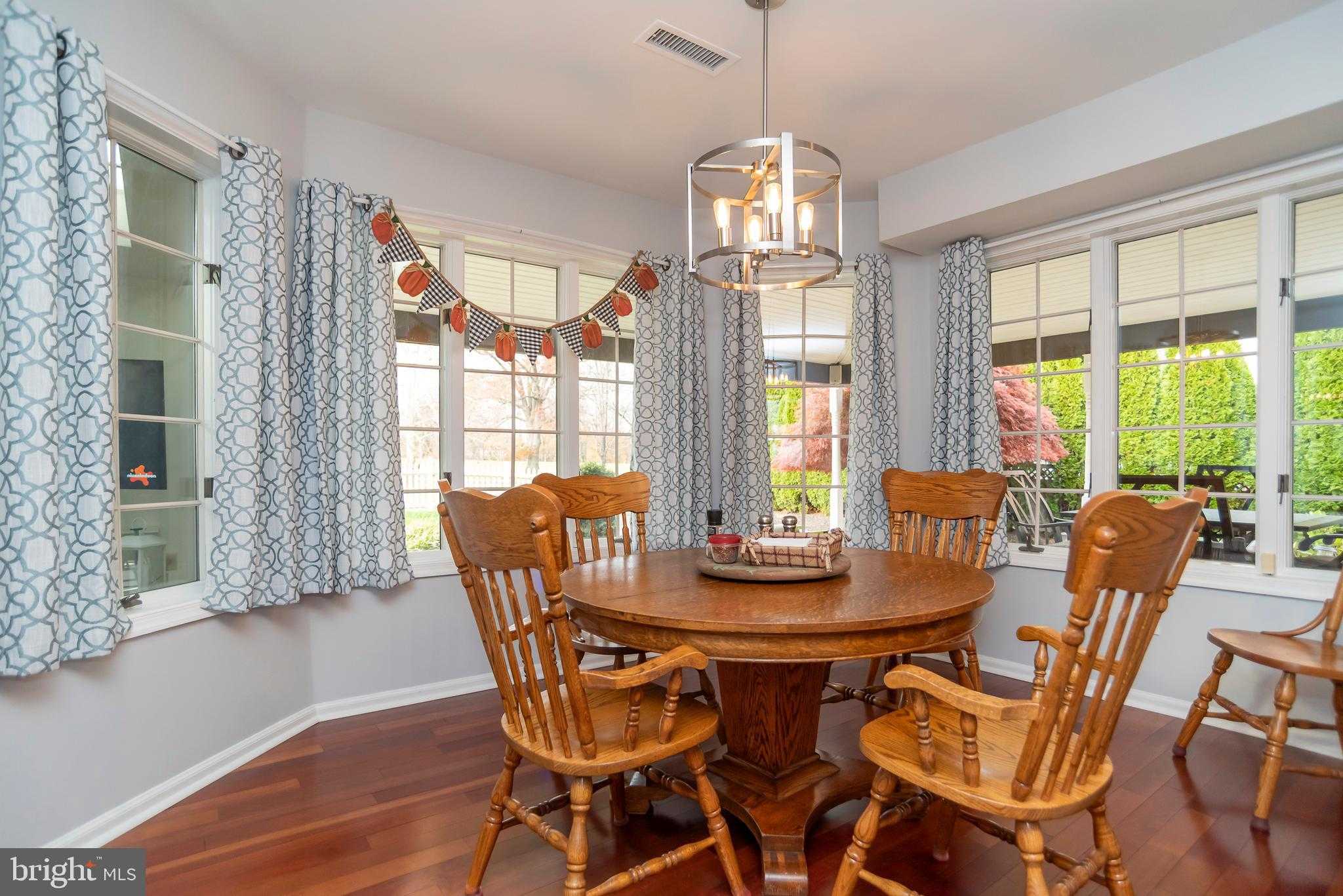 9616 Eden Hall Ln photo 35