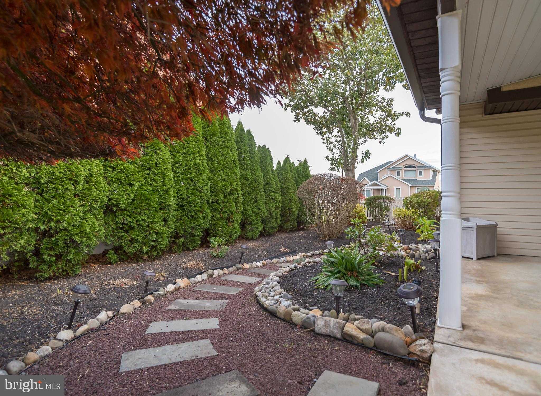 9616 Eden Hall Ln photo 7