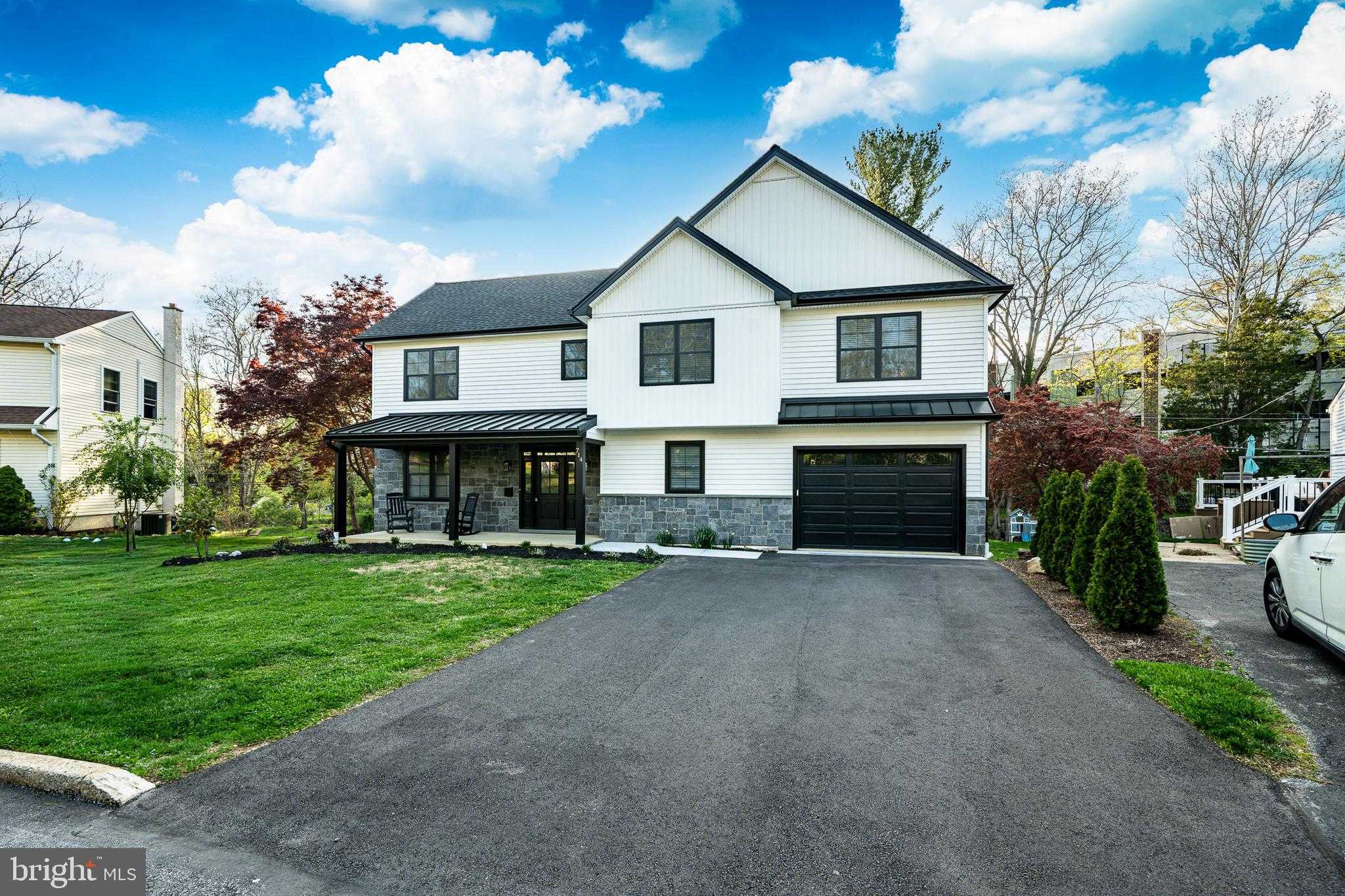 714 S Wayne St photo 3