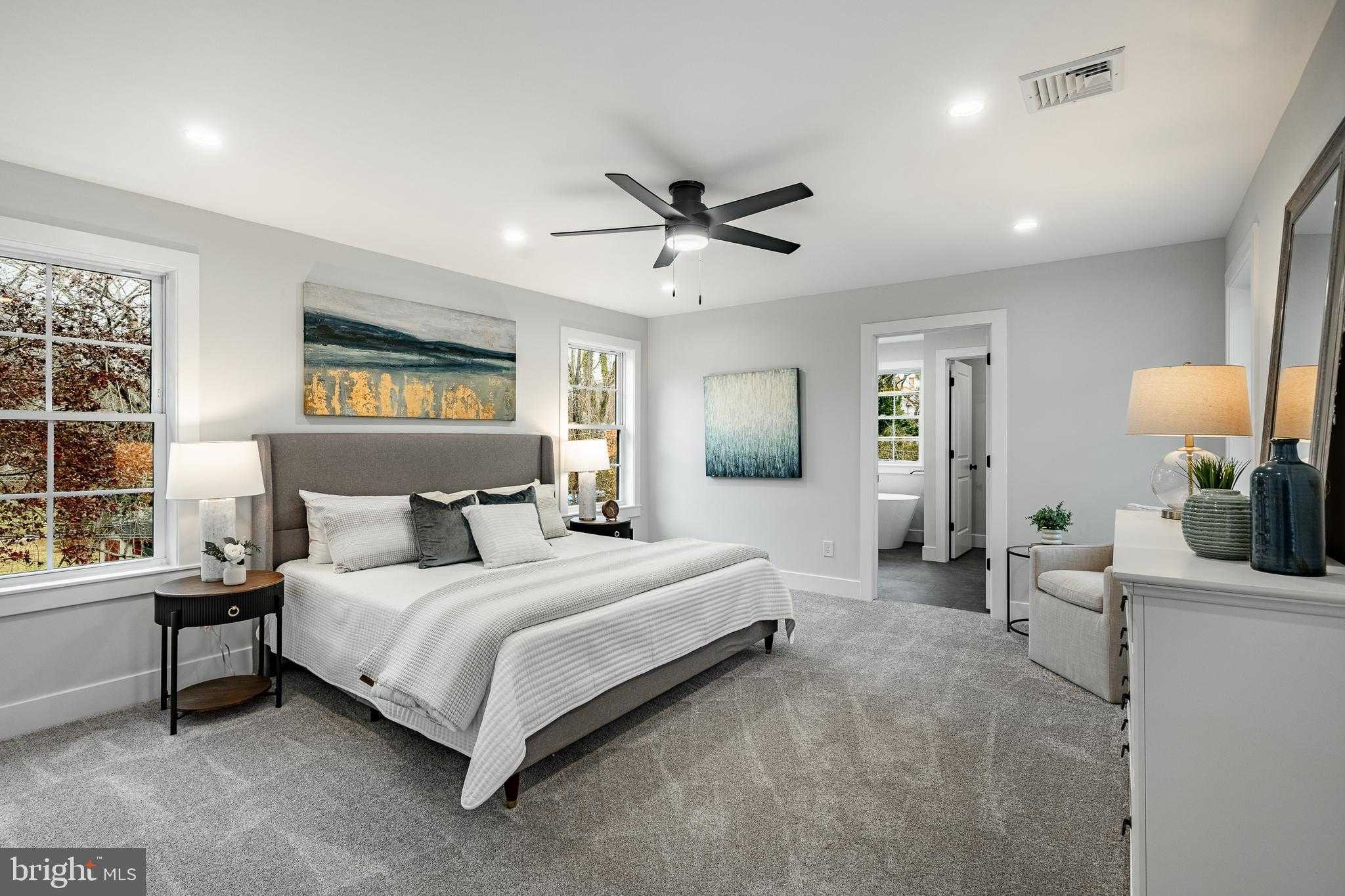 714 S Wayne St photo 35