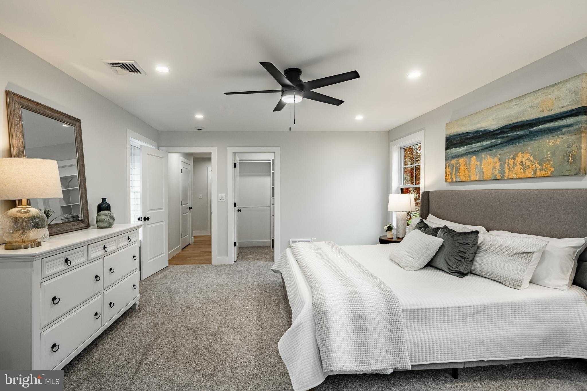 714 S Wayne St photo 36