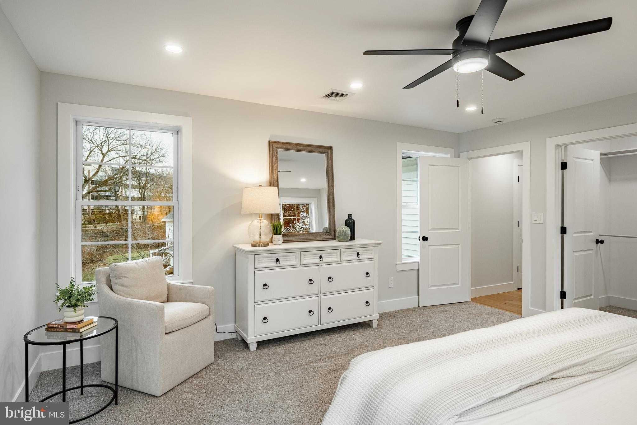 714 S Wayne St photo 37