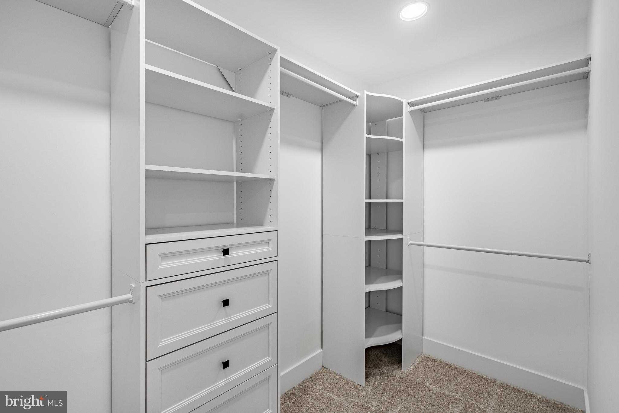 714 S Wayne St photo 38