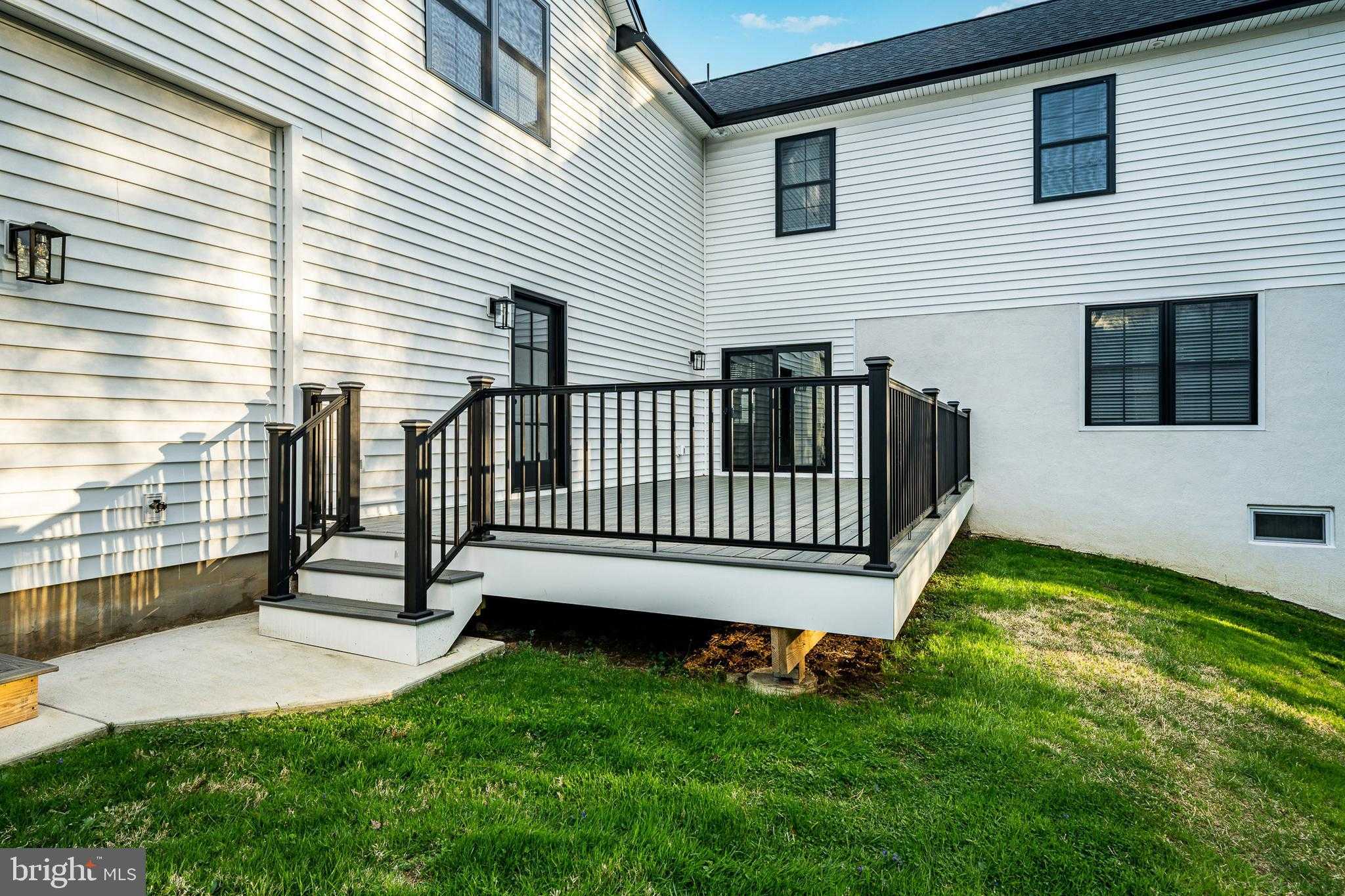 714 S Wayne St photo 59