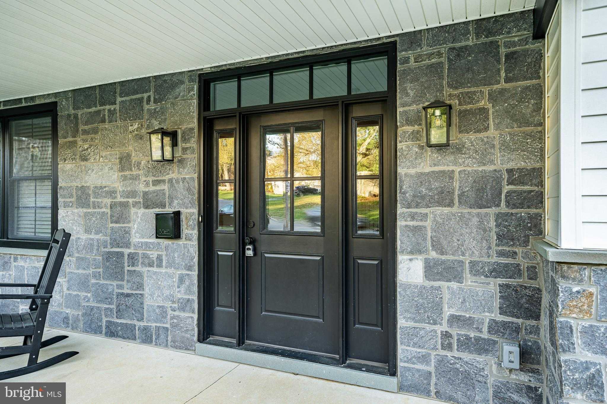 714 S Wayne St photo 6