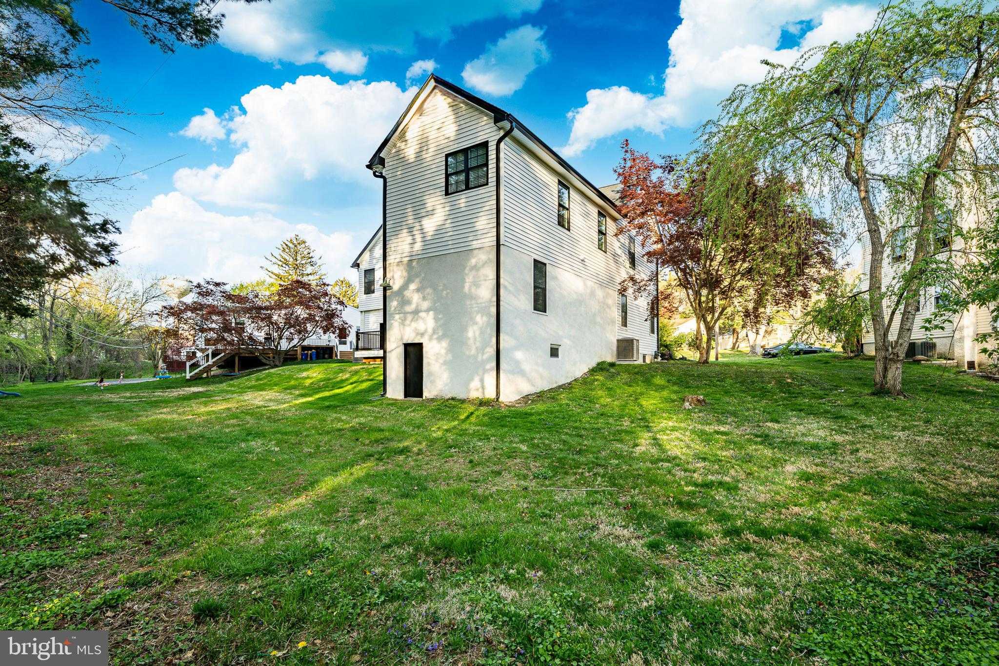 714 S Wayne St photo 63