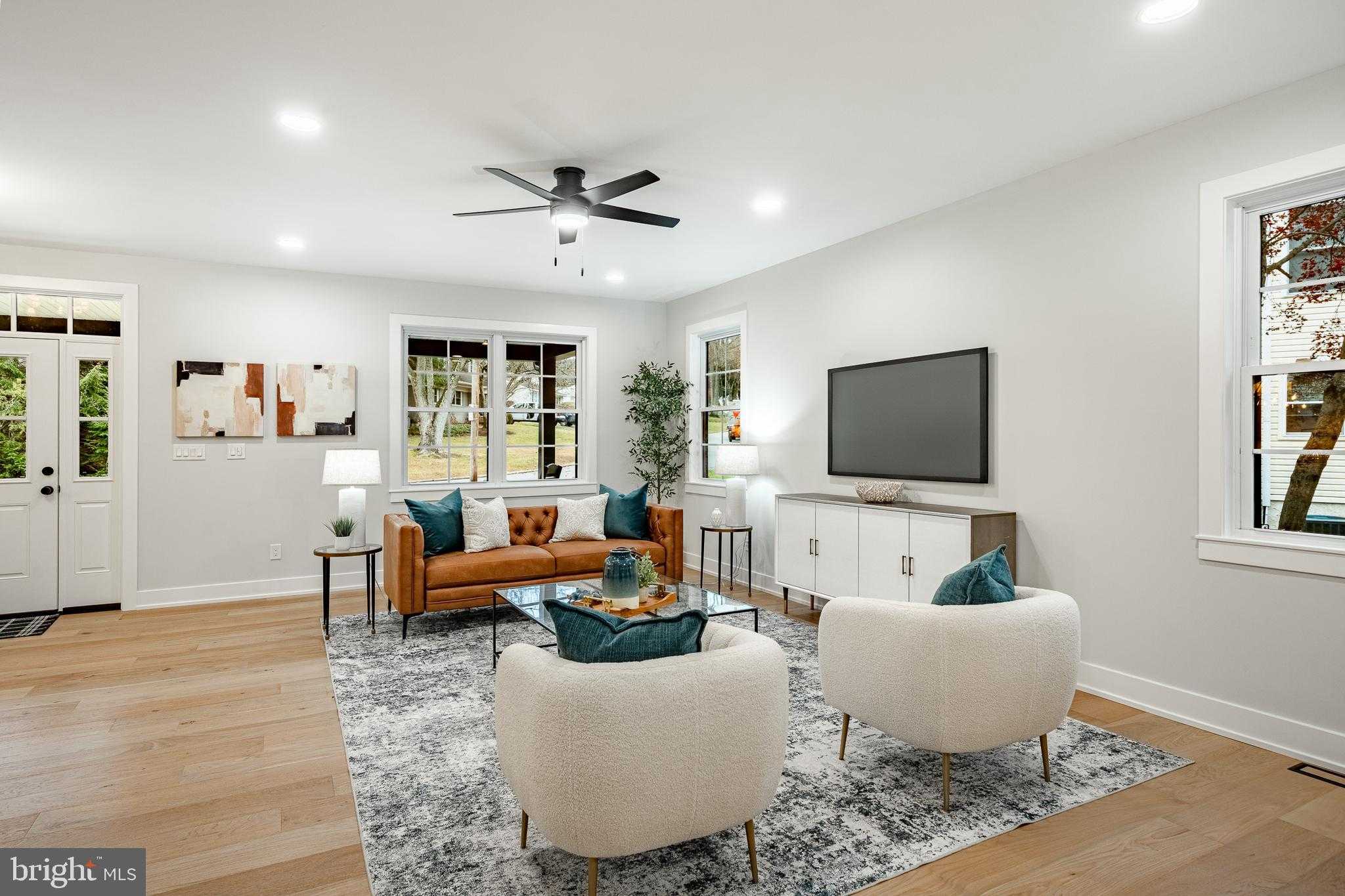 714 S Wayne St photo 9