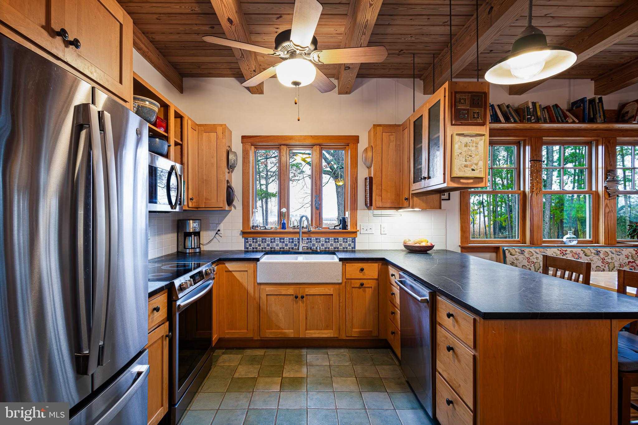 4491 Bachelors Point Rd photo 11