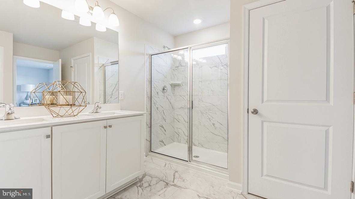 449 Liberty Trl photo 17