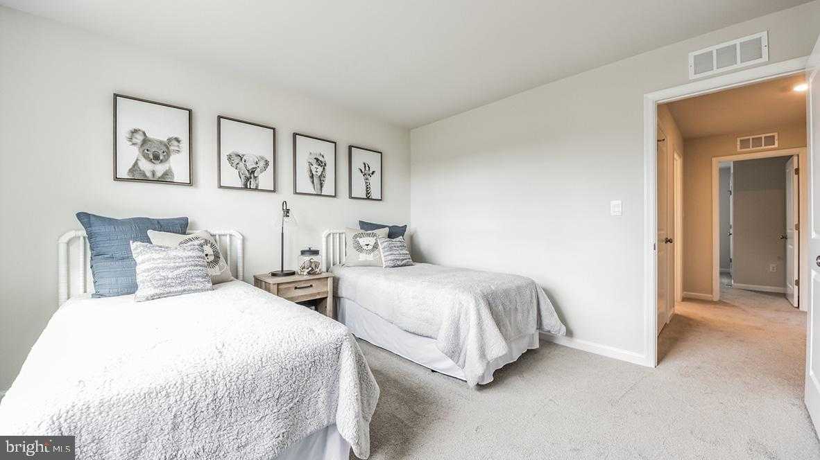 449 Liberty Trl photo 21