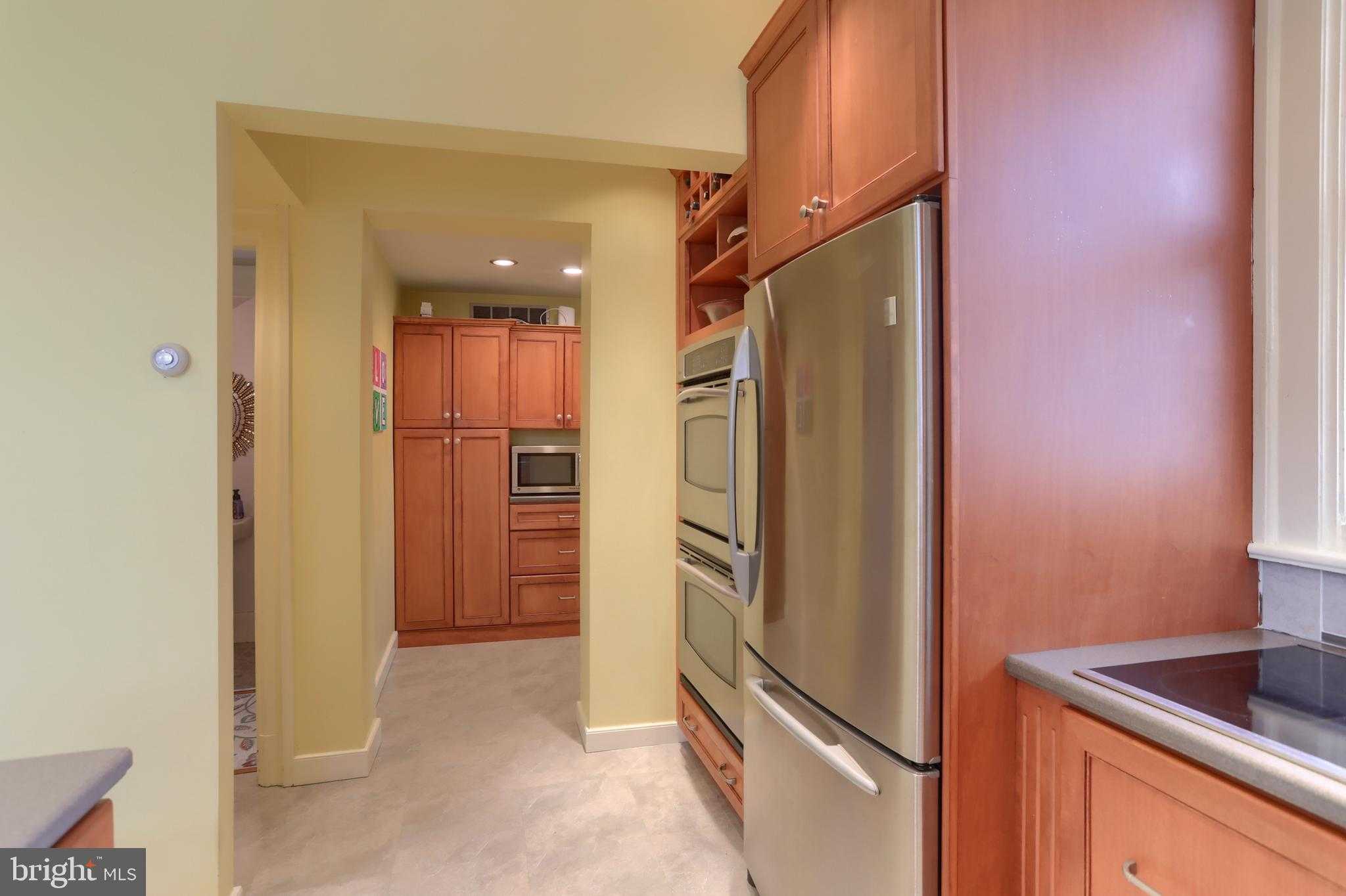 3 E High St photo 18