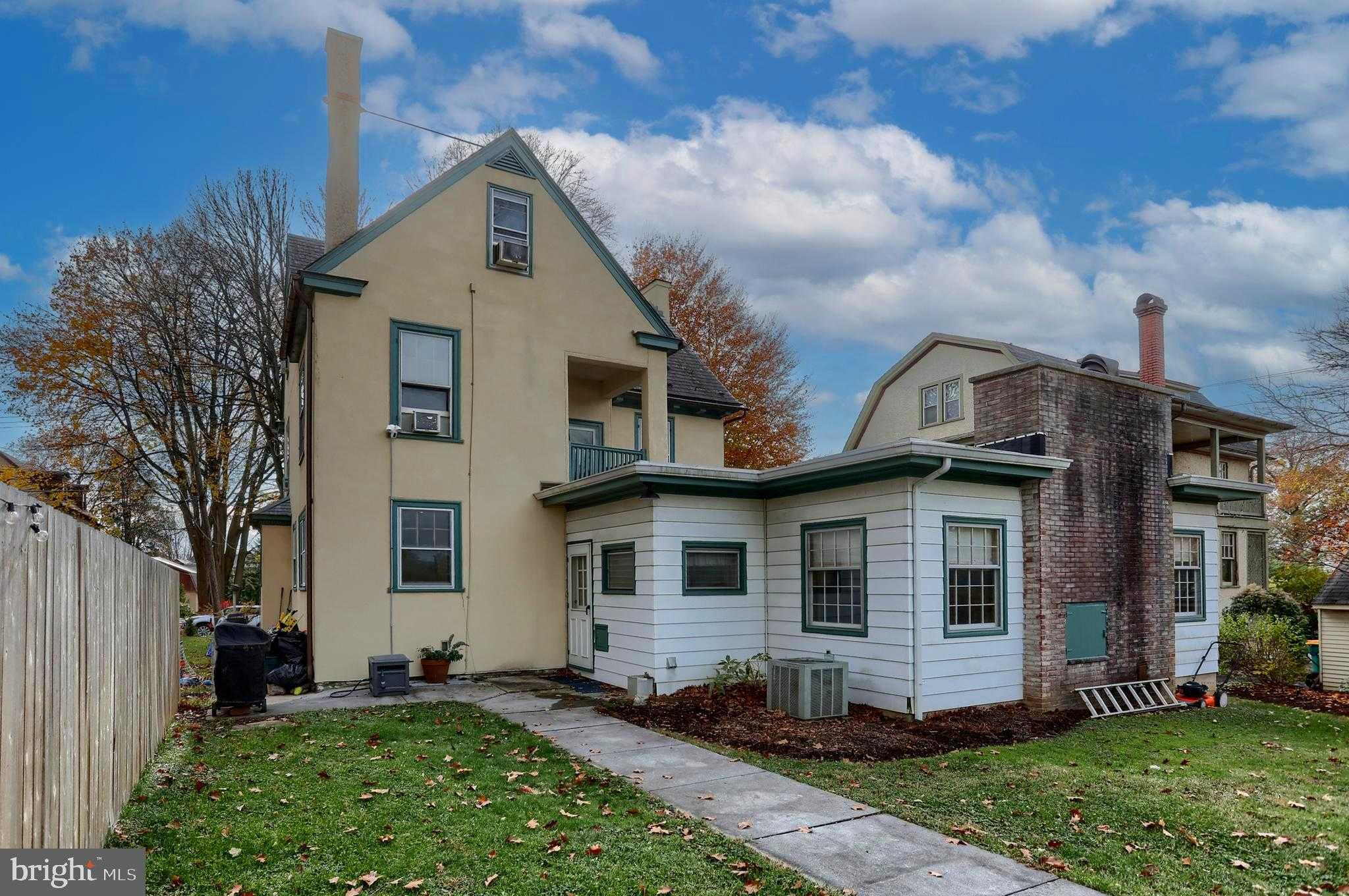 3 E High St photo 47