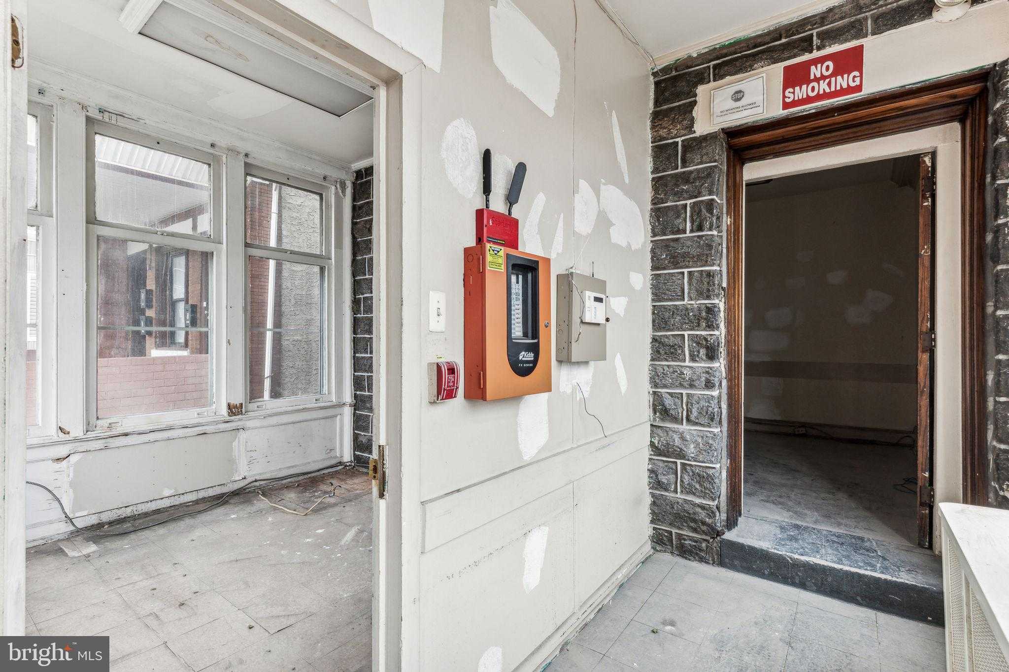 701 N 63rd St photo 3