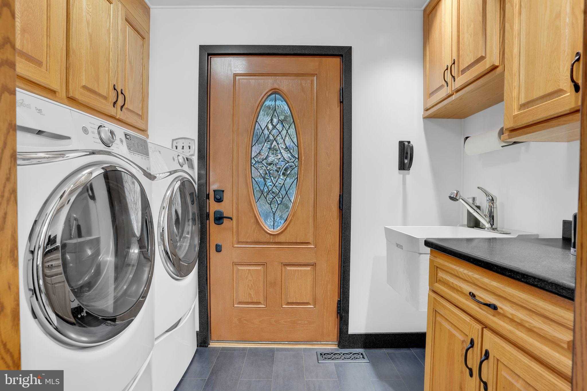 7848 Route 104 photo 20