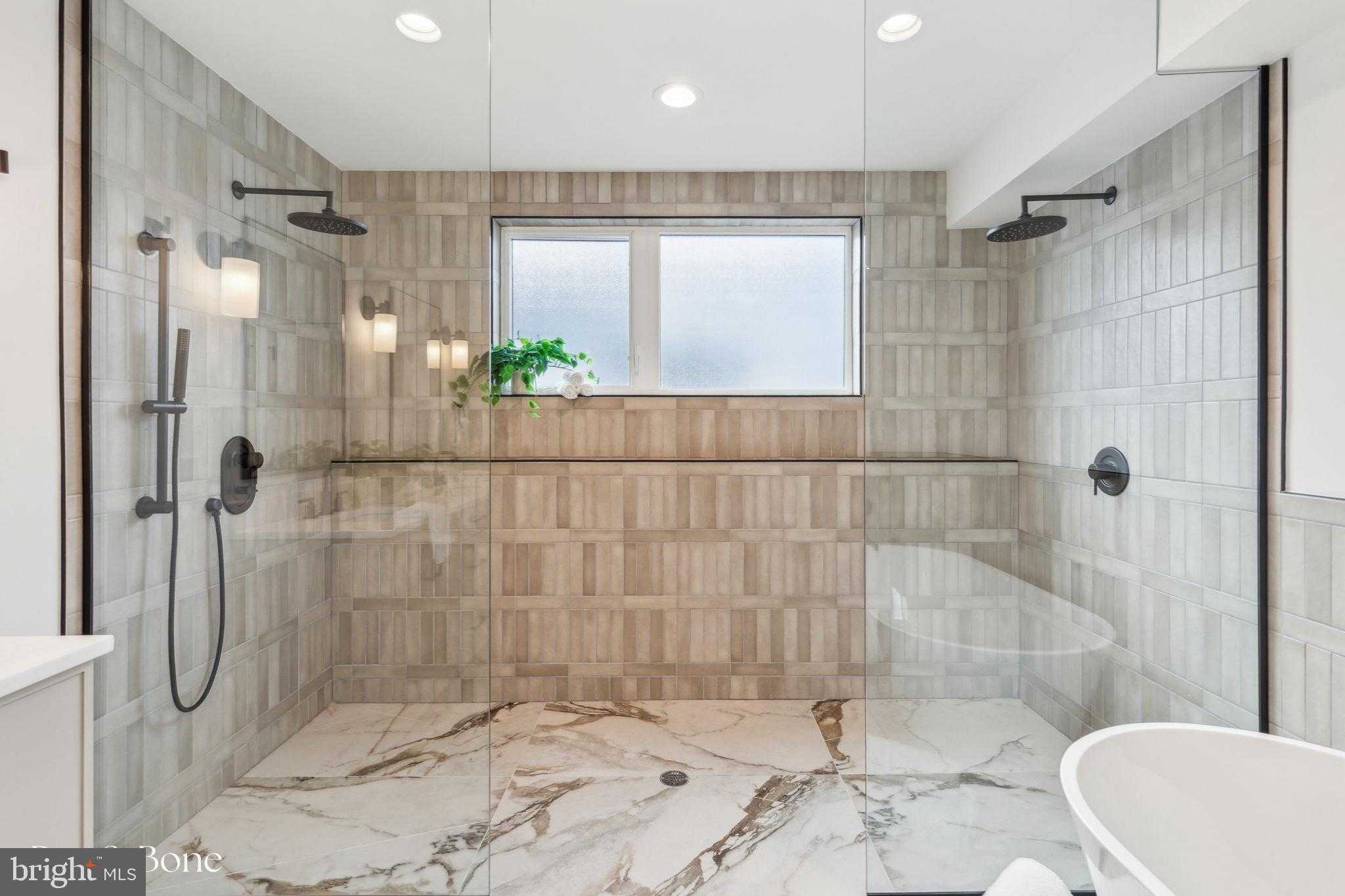 964 N 6th St photo 29