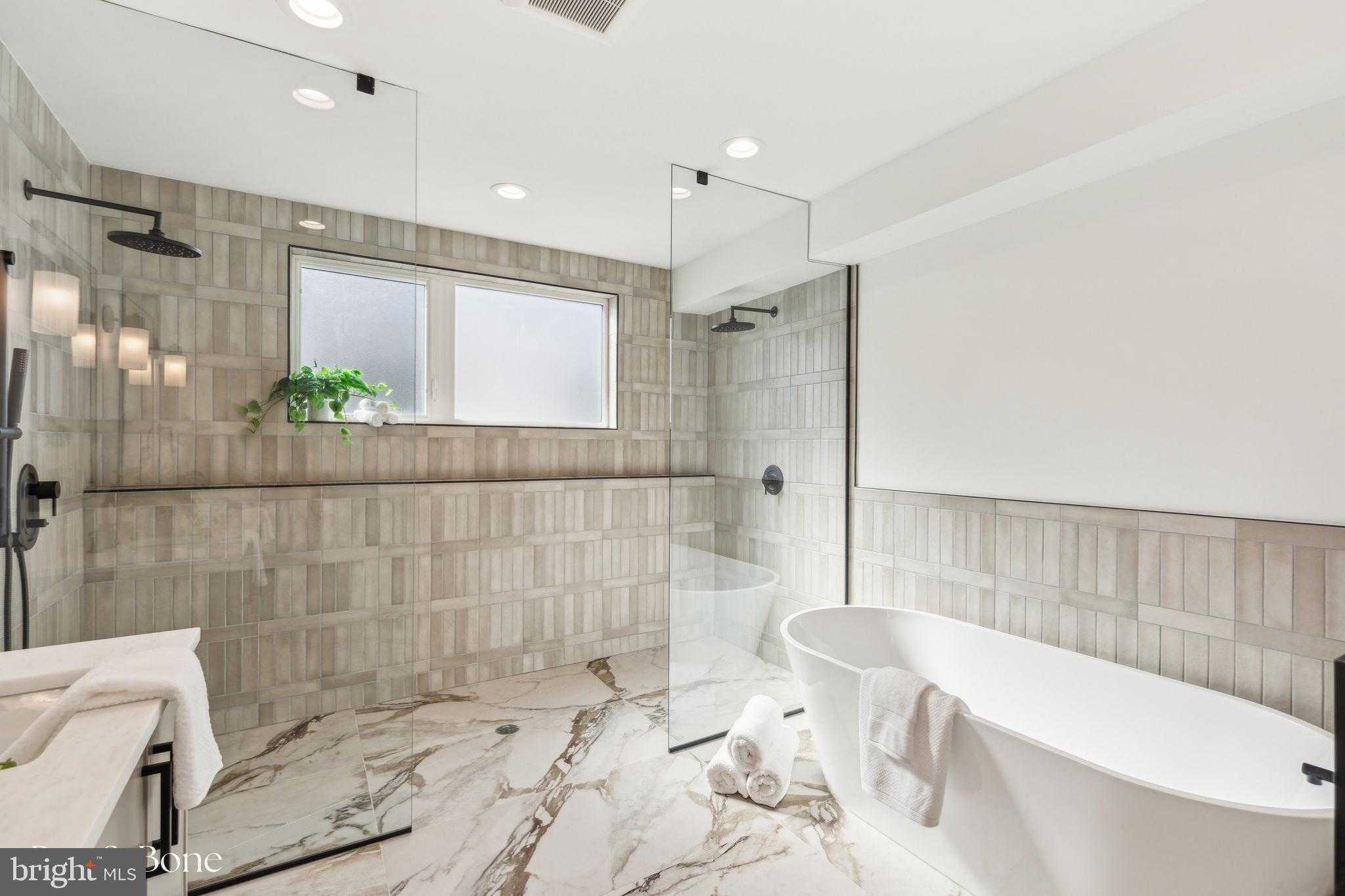 962 N 6th St photo 28