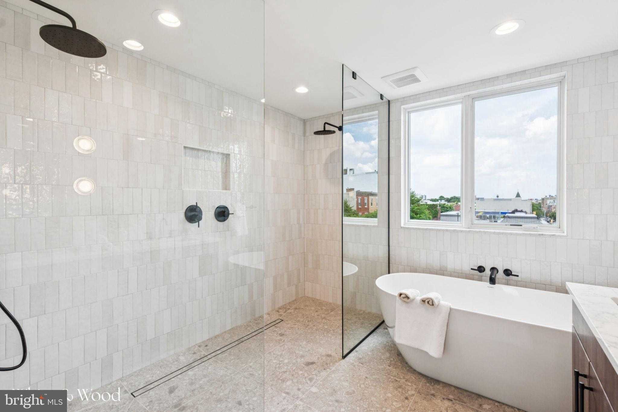 962 N 6th St photo 31