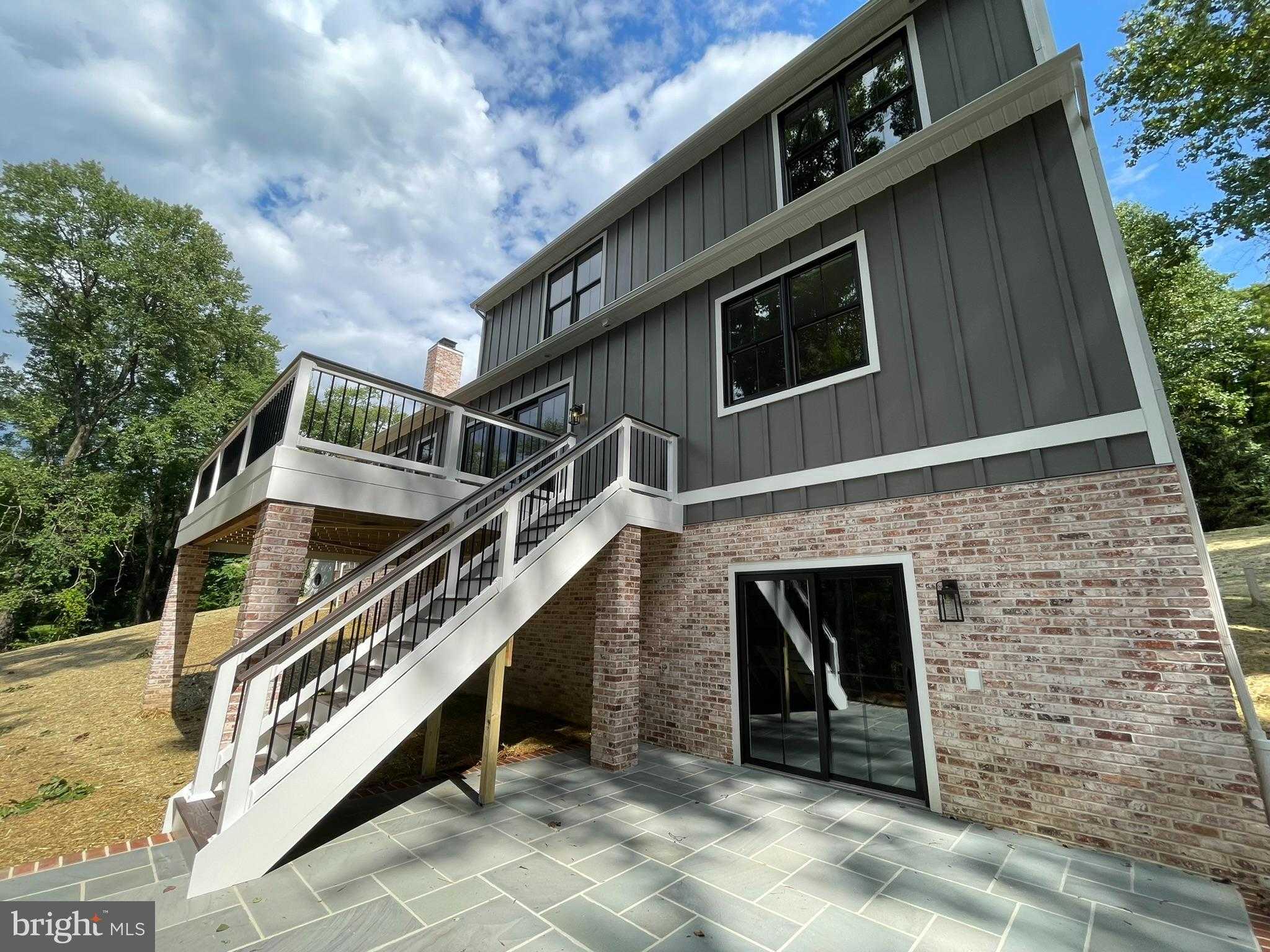 723B Saylors Mill Rd photo 3