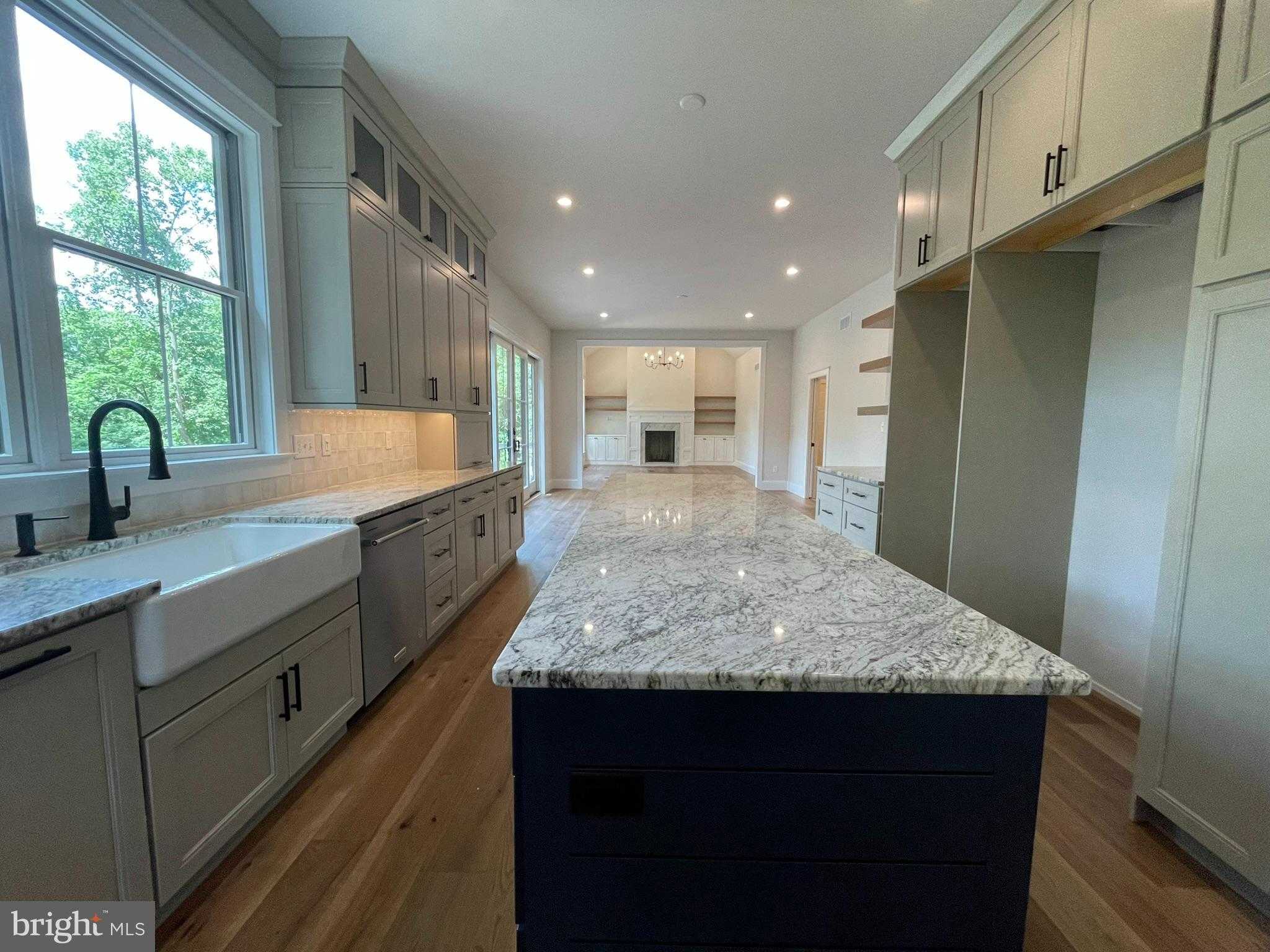 723B Saylors Mill Rd photo 8