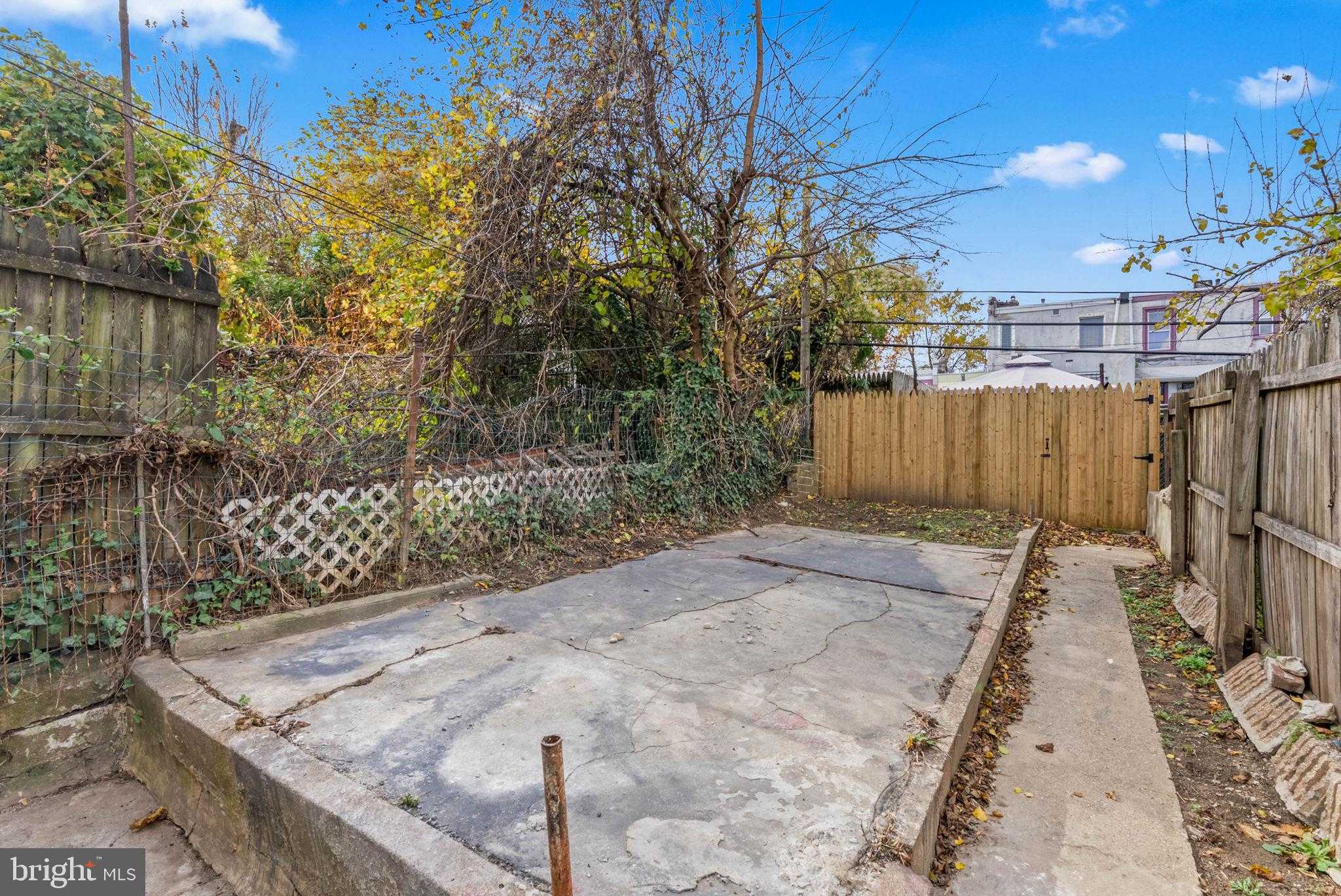 5942 N Norwood St photo 21