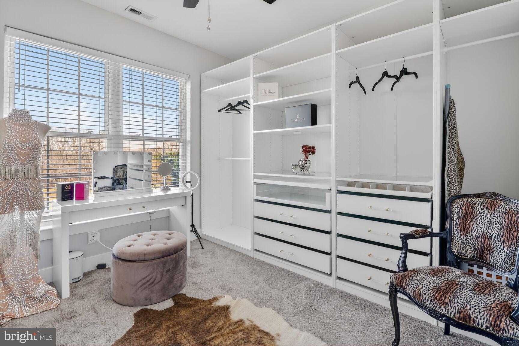 7853 Oakdale Ave photo 21