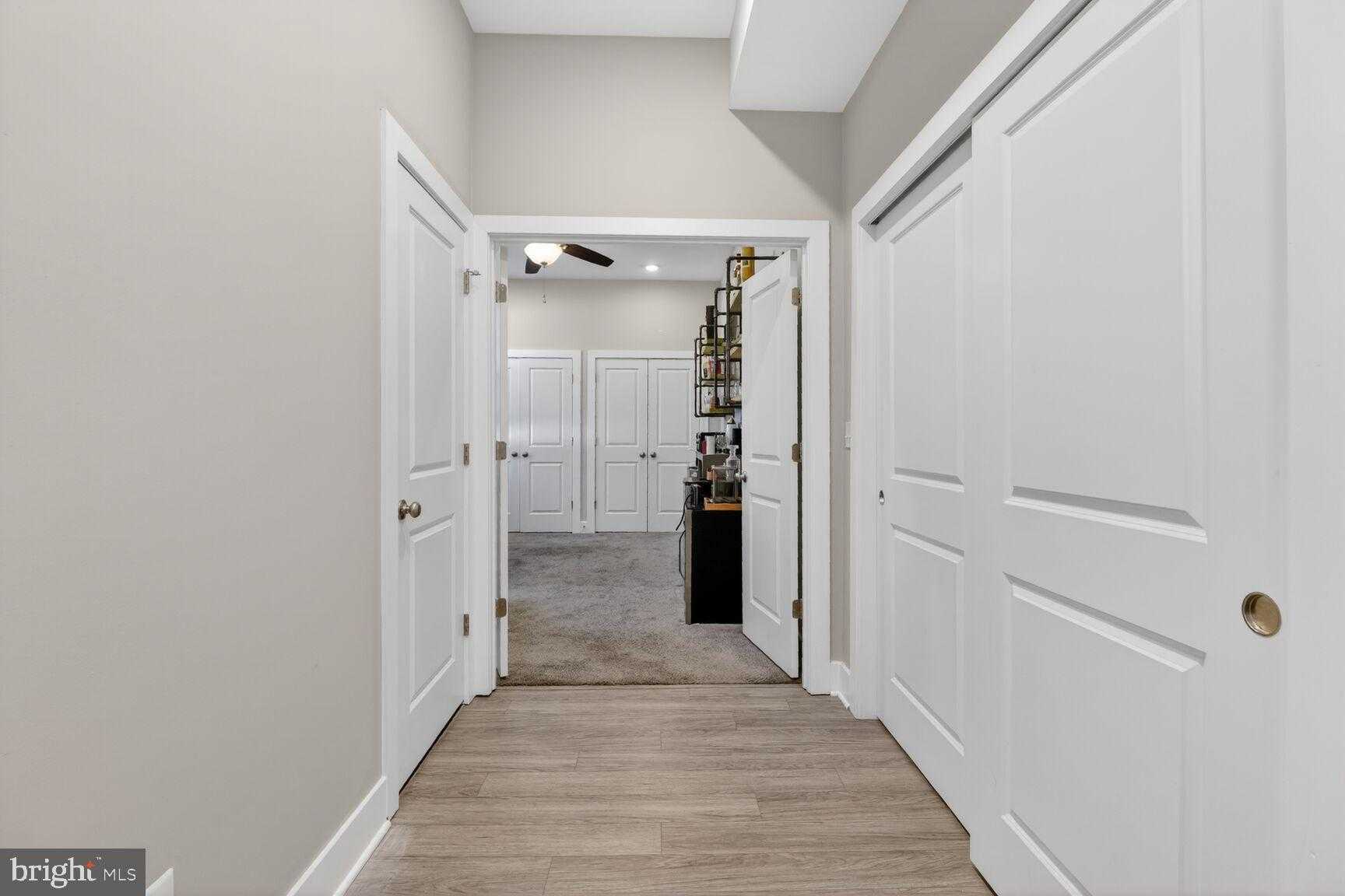 7853 Oakdale Ave photo 5