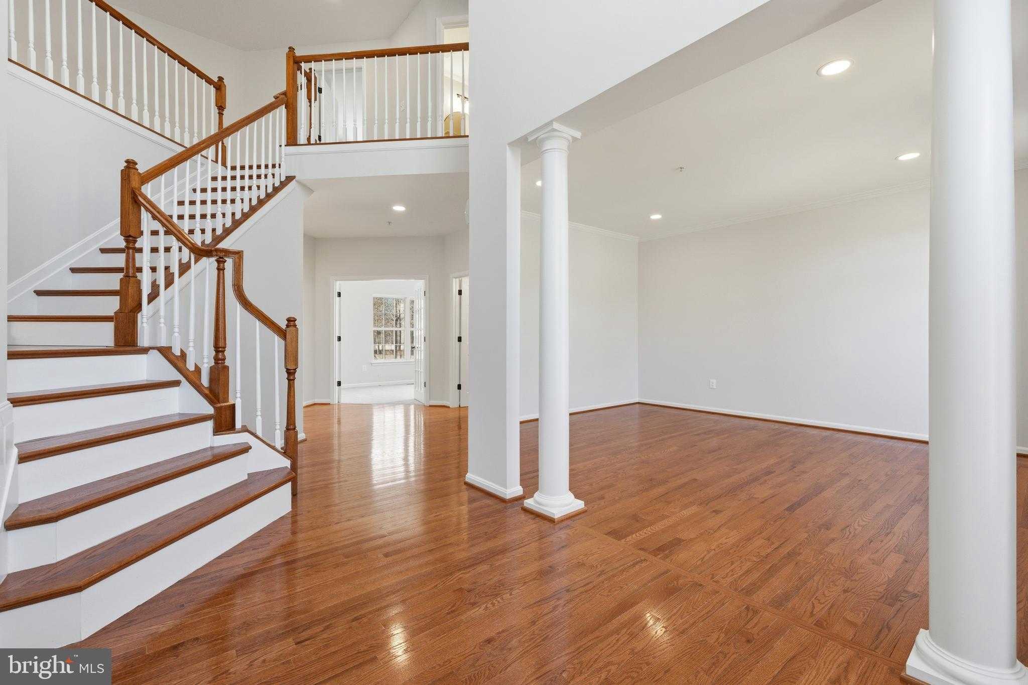 1305 River Birch Pl photo 4