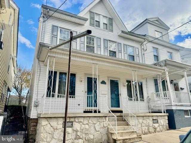 331 S Maple St photo 12