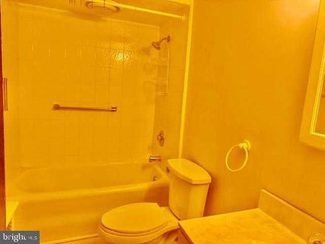 331 S Maple St photo 27