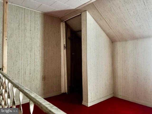 331 S Maple St photo 41