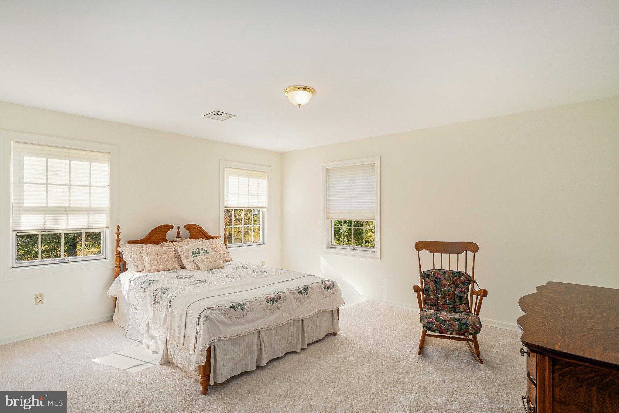 1444 Evans Rd photo 33